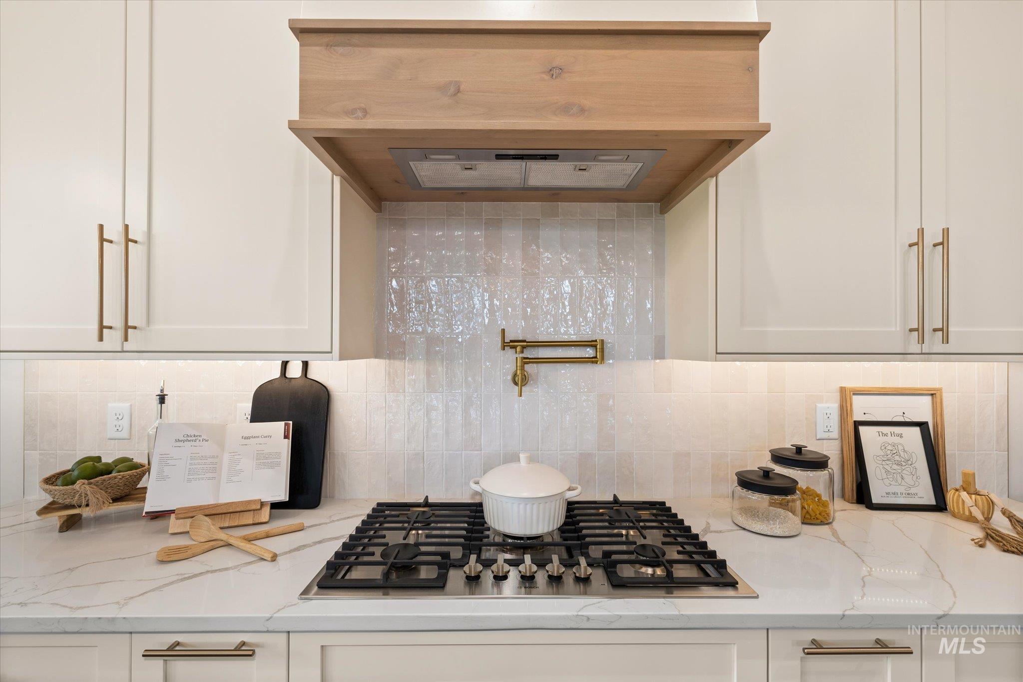 22909 Cirrus View, Caldwell, Idaho 83607, 3 Bedrooms, 2.5 Bathrooms, Residential For Sale, Price $1,050,000,MLS 98960373