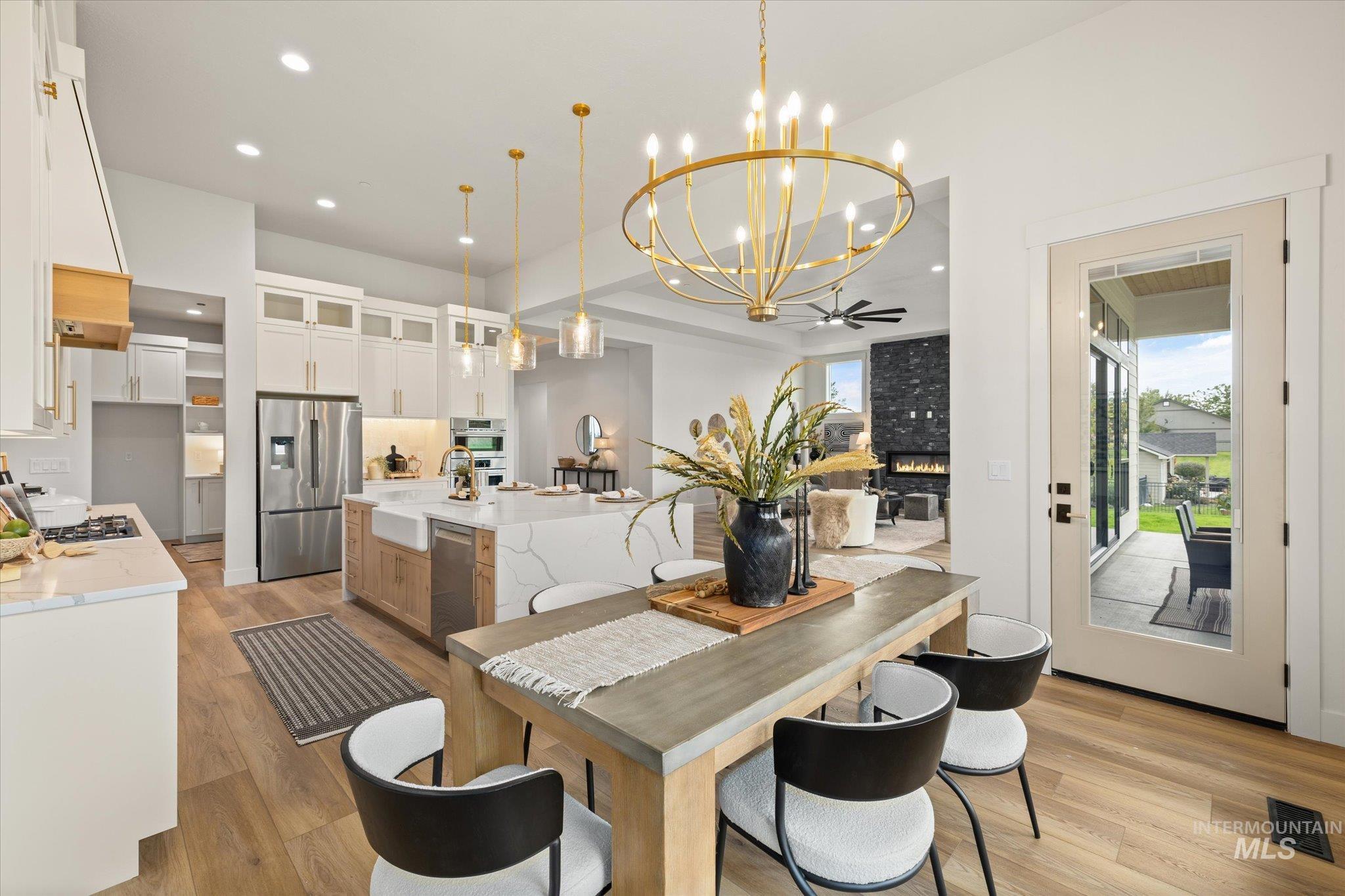 22909 Cirrus View, Caldwell, Idaho 83607, 3 Bedrooms, 2.5 Bathrooms, Residential For Sale, Price $1,050,000,MLS 98960373