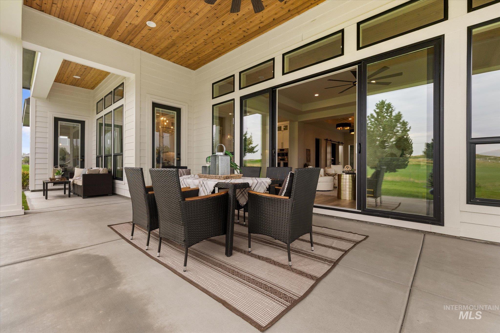 22909 Cirrus View, Caldwell, Idaho 83607, 3 Bedrooms, 2.5 Bathrooms, Residential For Sale, Price $1,050,000,MLS 98960373