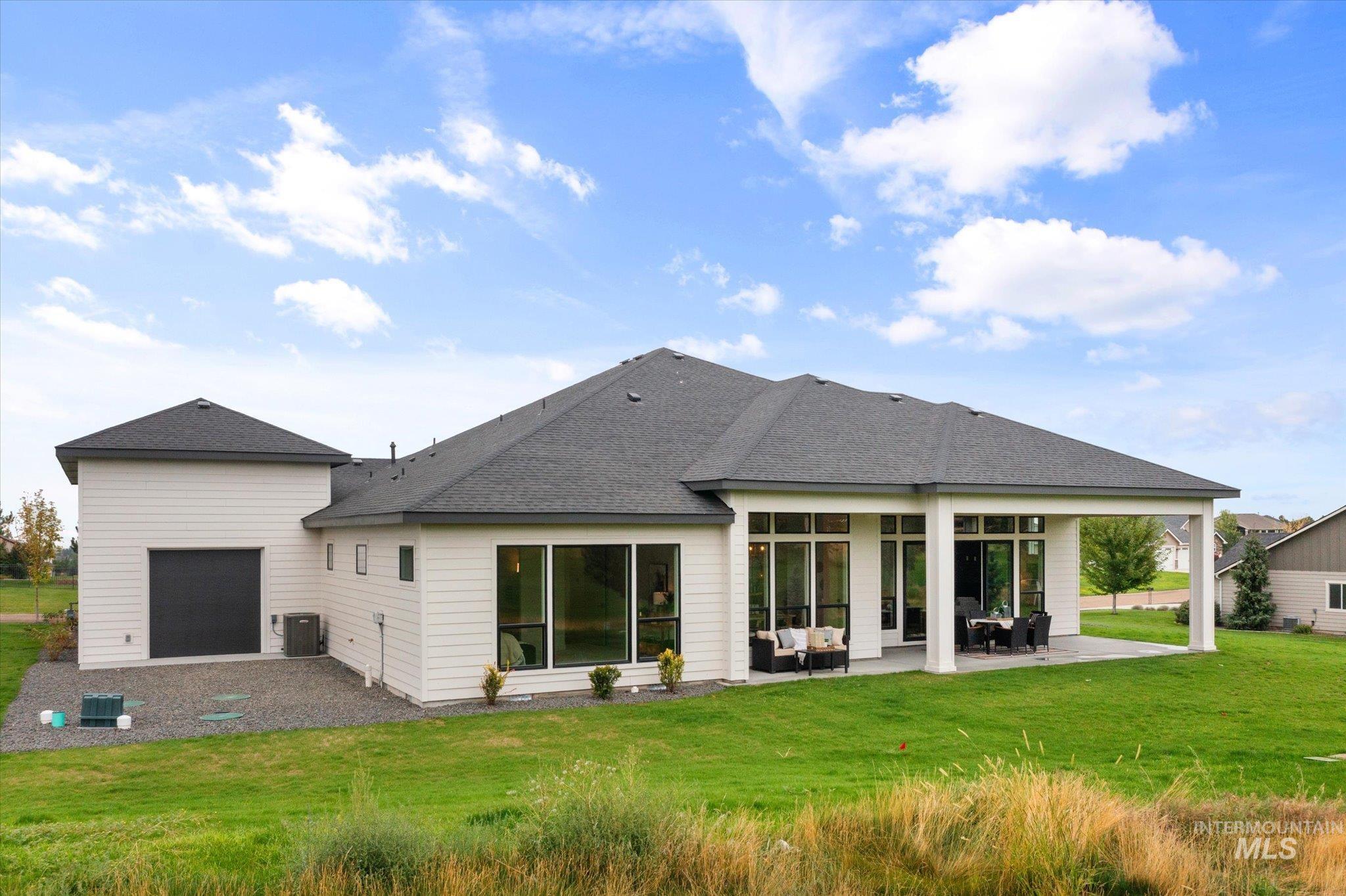 22909 Cirrus View, Caldwell, Idaho 83607, 3 Bedrooms, 2.5 Bathrooms, Residential For Sale, Price $1,050,000,MLS 98960373