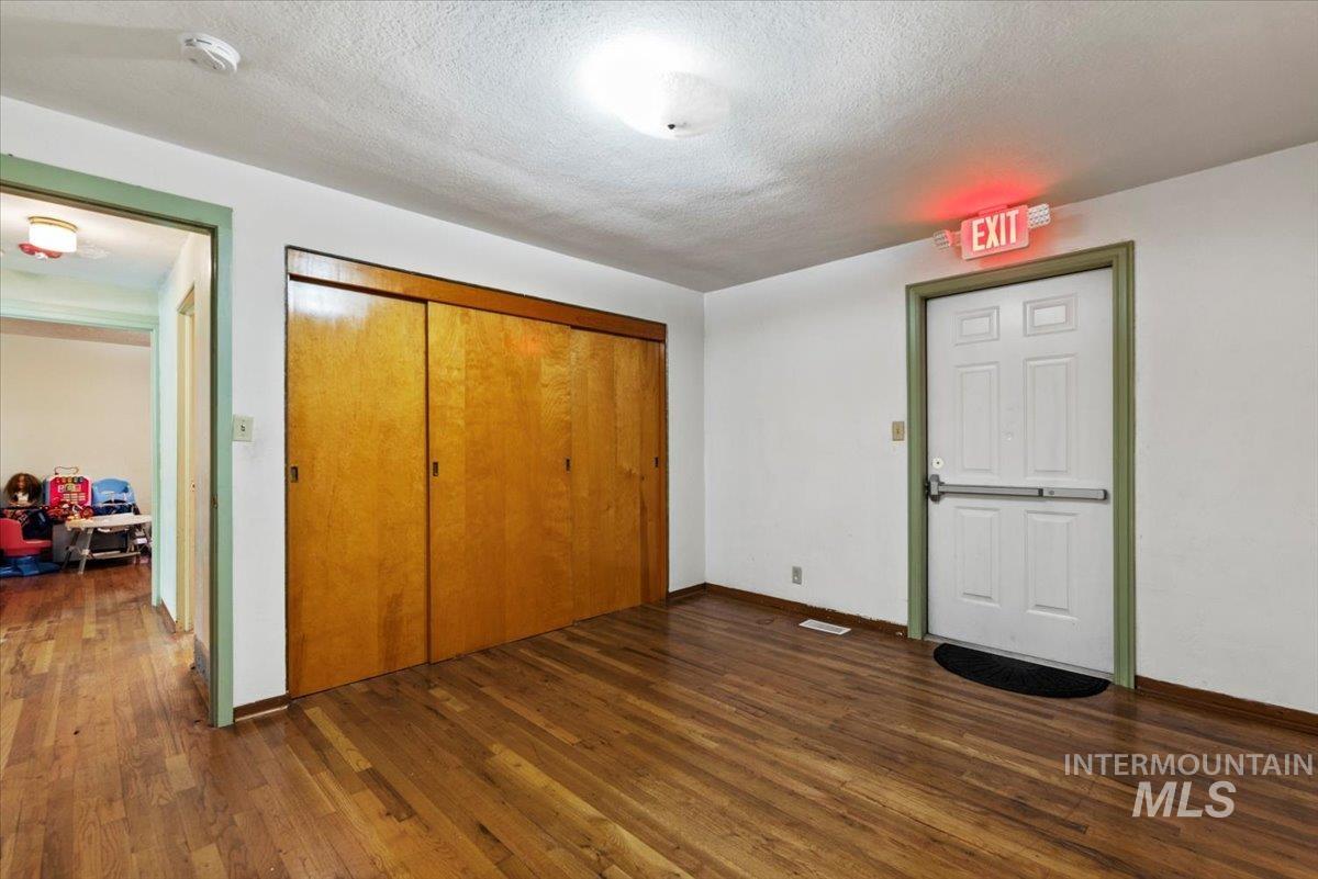 515 16th Ave N, Nampa, Idaho 83687, Business/Commercial For Sale, Price $479,900, 98960409