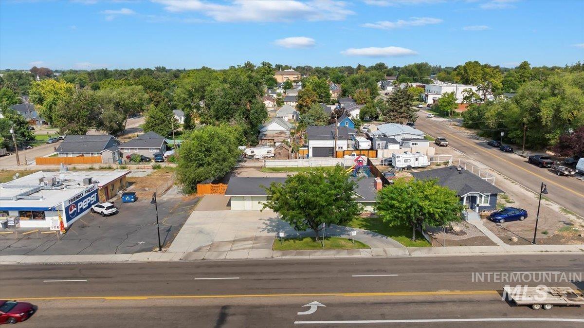 515 16th Ave N, Nampa, Idaho 83687, Business/Commercial For Sale, Price $479,900, 98960409