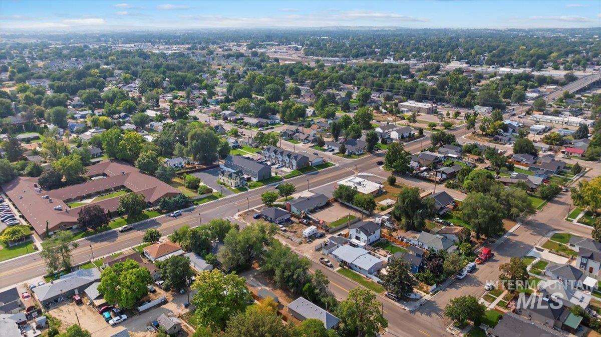 515 16th Ave N, Nampa, Idaho 83687, Business/Commercial For Sale, Price $479,900, 98960409