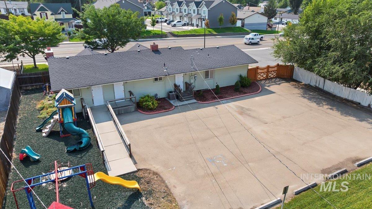 515 16th Ave N, Nampa, Idaho 83687, Business/Commercial For Sale, Price $479,900, 98960409