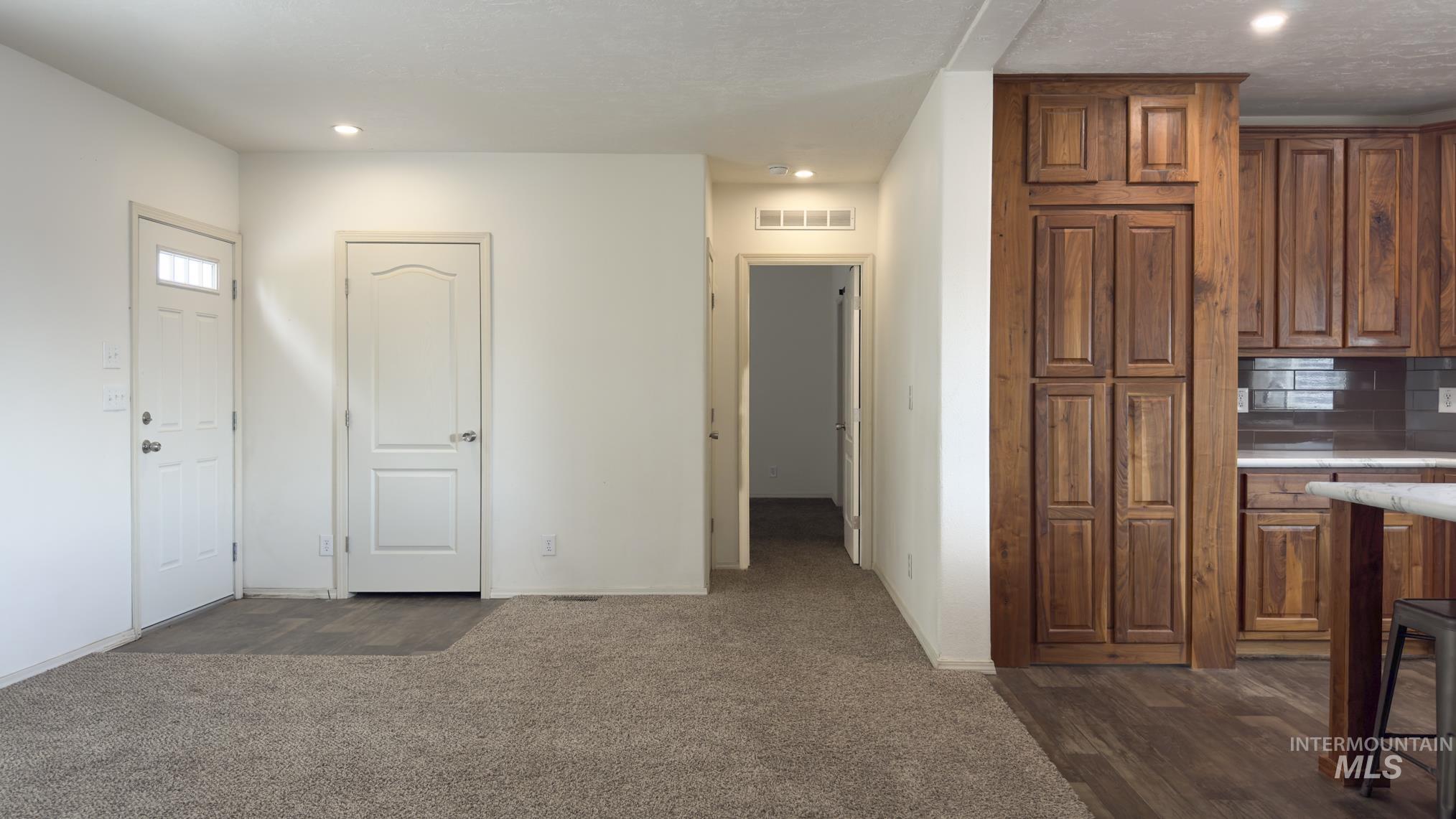 23425 Bachman Grade Rd, Murphy, Idaho 83650, 4 Bedrooms, 2 Bathrooms, Farm & Ranch For Sale, Price $630,000,MLS 98960414