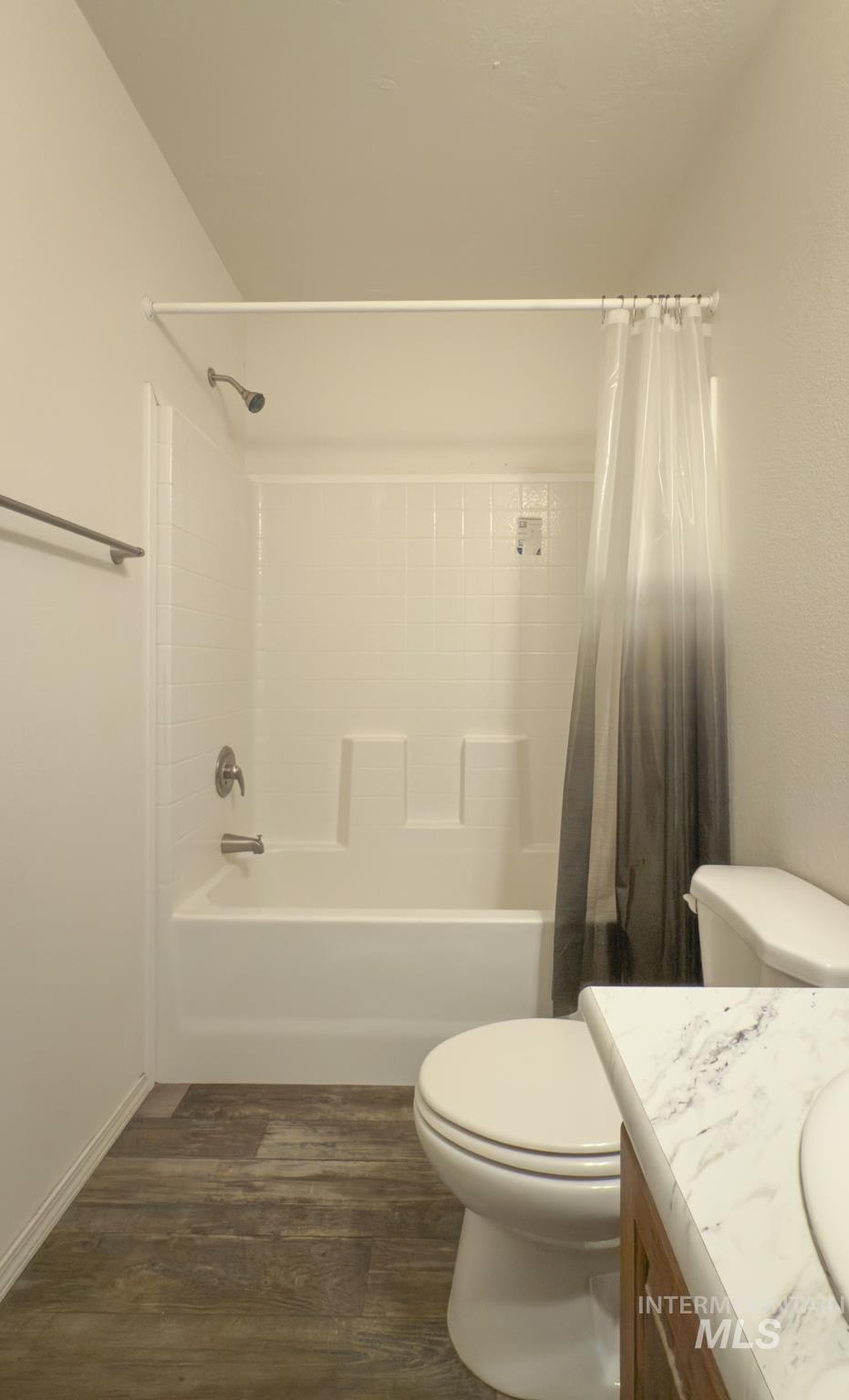 23425 Bachman Grade Rd, Murphy, Idaho 83650, 4 Bedrooms, 2 Bathrooms, Farm & Ranch For Sale, Price $630,000,MLS 98960414