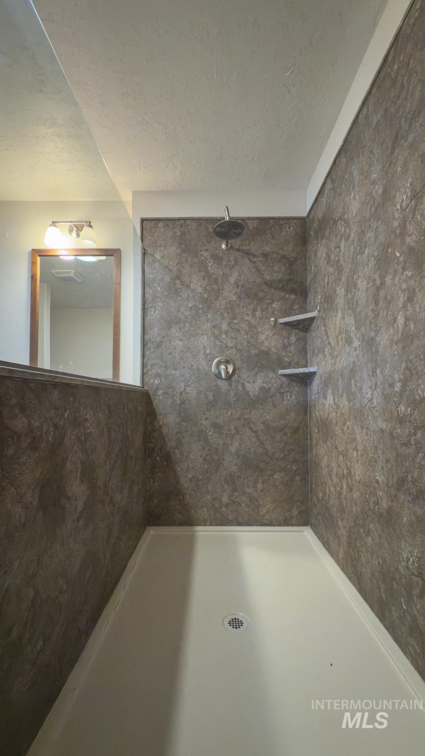 23425 Bachman Grade Rd, Murphy, Idaho 83650, 4 Bedrooms, 2 Bathrooms, Farm & Ranch For Sale, Price $630,000,MLS 98960414