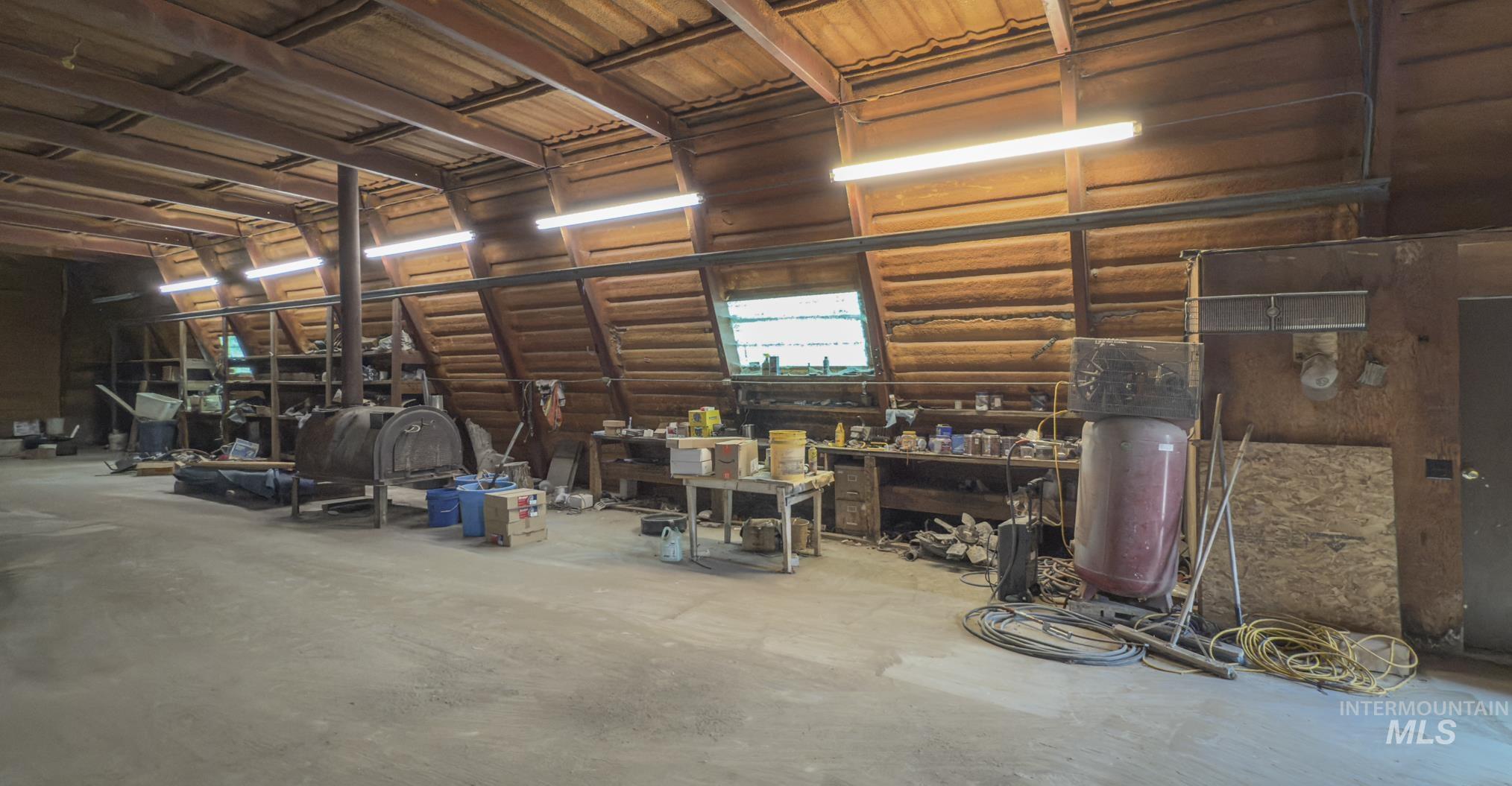 23425 Bachman Grade Rd, Murphy, Idaho 83650, 4 Bedrooms, 2 Bathrooms, Farm & Ranch For Sale, Price $630,000,MLS 98960414