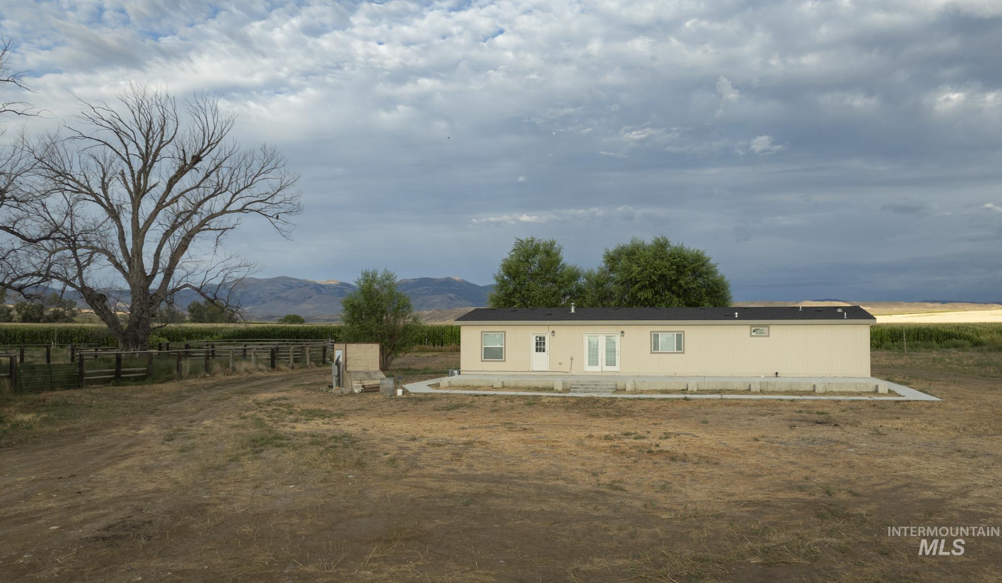 23425 Bachman Grade Rd, Murphy, Idaho 83650, 4 Bedrooms, 2 Bathrooms, Farm & Ranch For Sale, Price $630,000,MLS 98960414