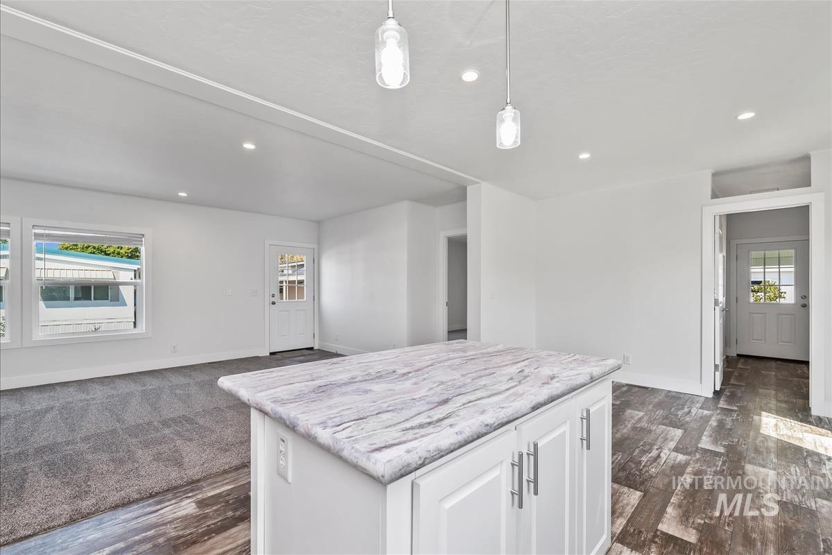 914 N Midland Blvd, Nampa, Idaho 83651, 3 Bedrooms, 2 Bathrooms, Residential For Sale, Price $179,500, 98960430