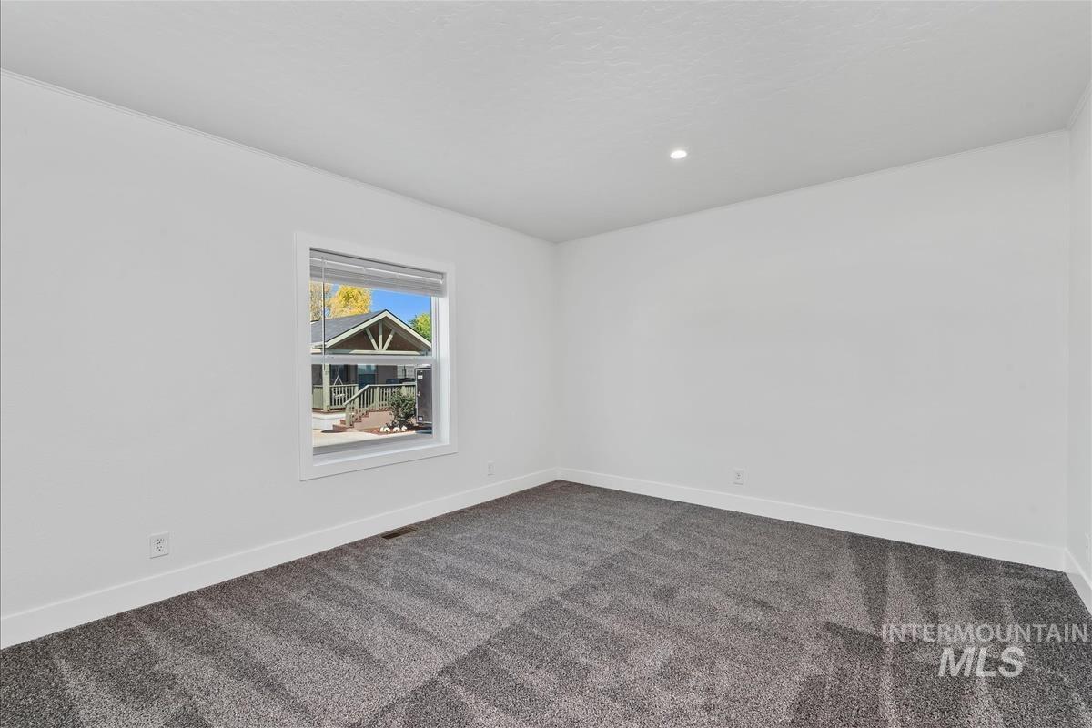 914 N Midland Blvd, Nampa, Idaho 83651, 3 Bedrooms, 2 Bathrooms, Residential For Sale, Price $179,500, 98960430