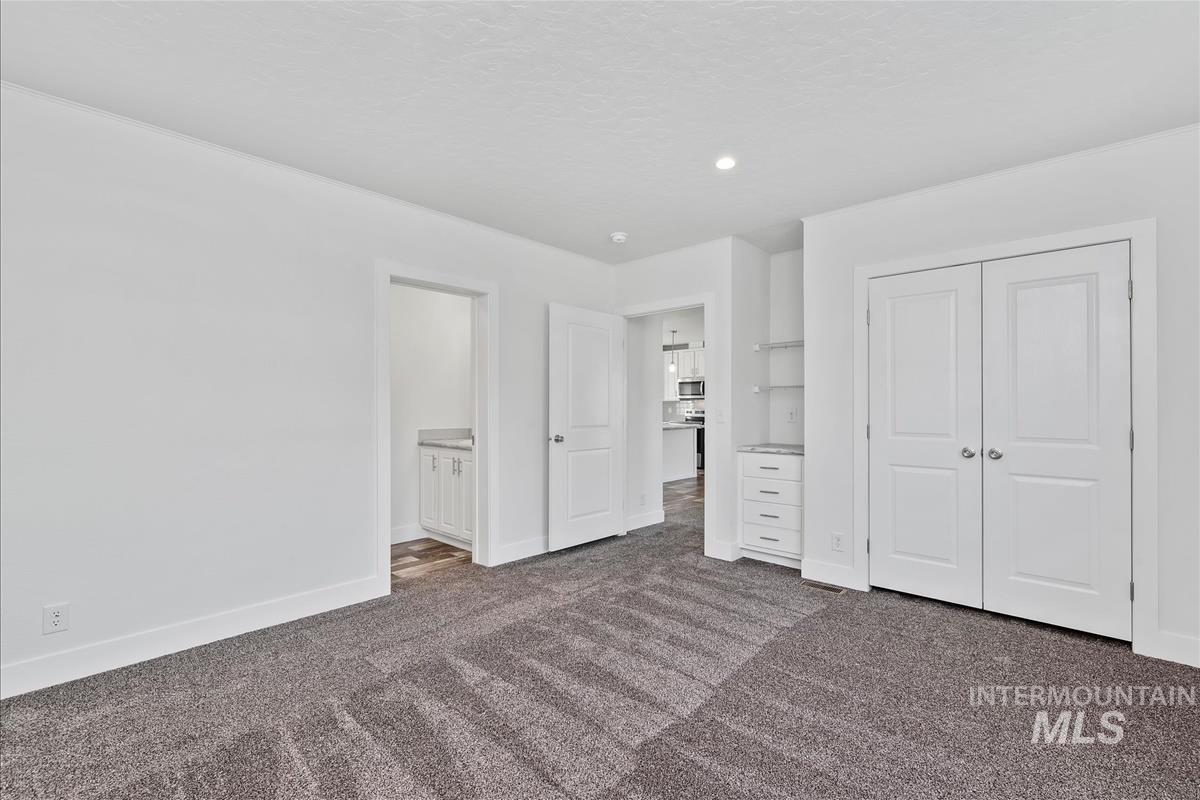 914 N Midland Blvd, Nampa, Idaho 83651, 3 Bedrooms, 2 Bathrooms, Residential For Sale, Price $179,500, 98960430