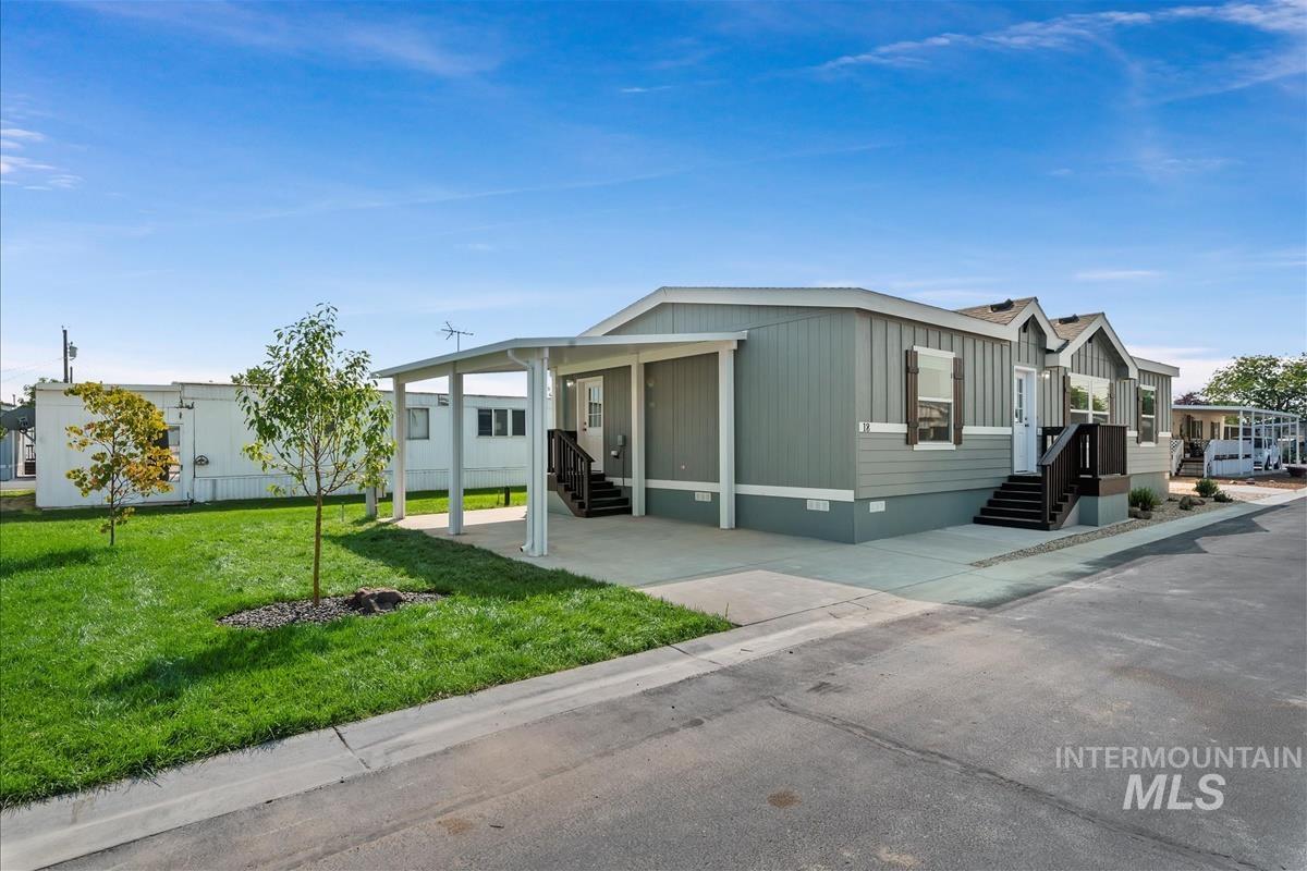 914 N Midland Blvd, Nampa, Idaho 83651, 3 Bedrooms, 2 Bathrooms, Residential For Sale, Price $180,000, 98960430
