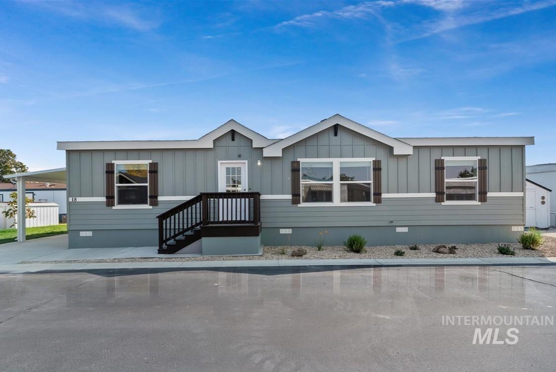 914 N Midland Blvd, Nampa, Idaho 83651, 3 Bedrooms, 2 Bathrooms, Residential For Sale, Price $180,000, 98960430