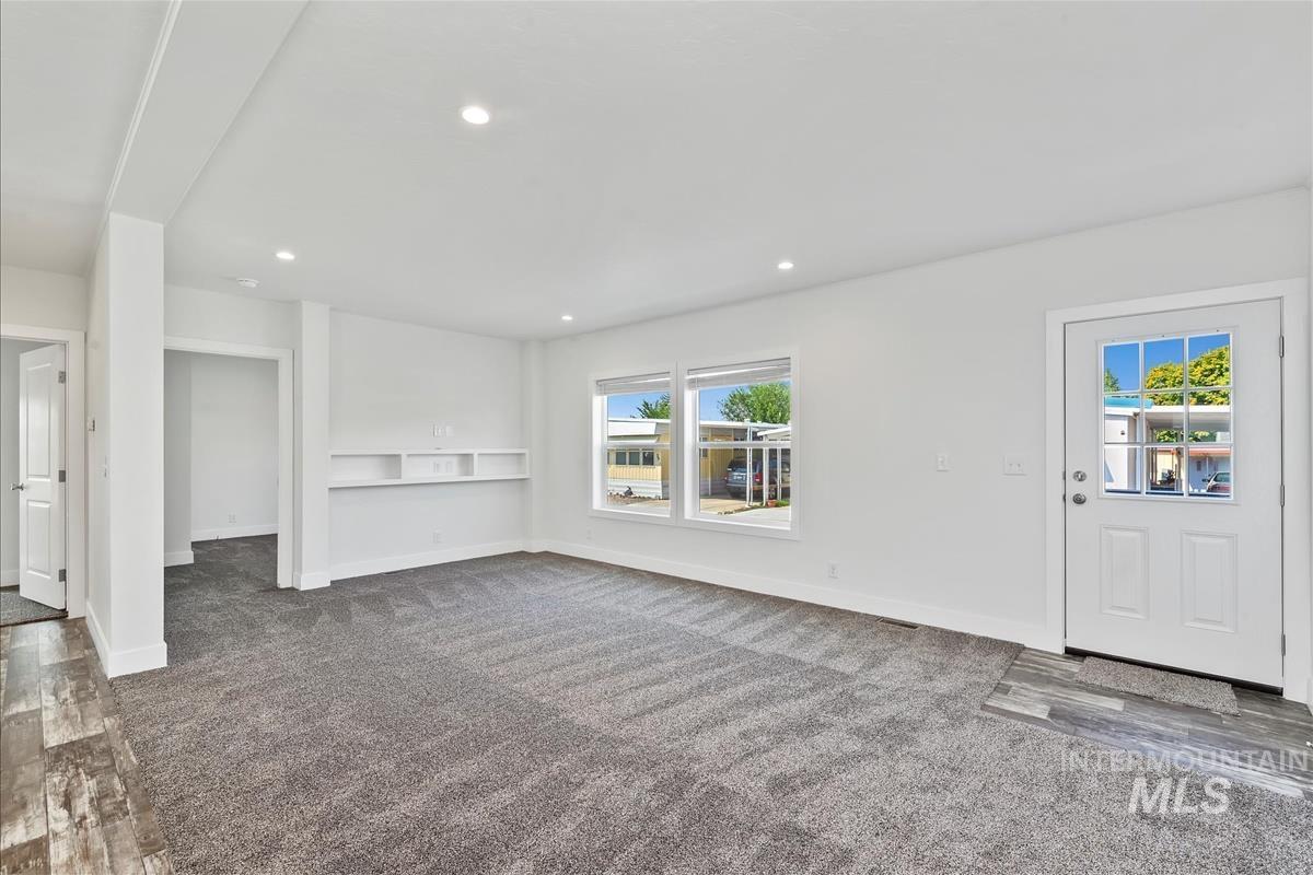 914 N Midland Blvd, Nampa, Idaho 83651, 3 Bedrooms, 2 Bathrooms, Residential For Sale, Price $179,500, 98960430