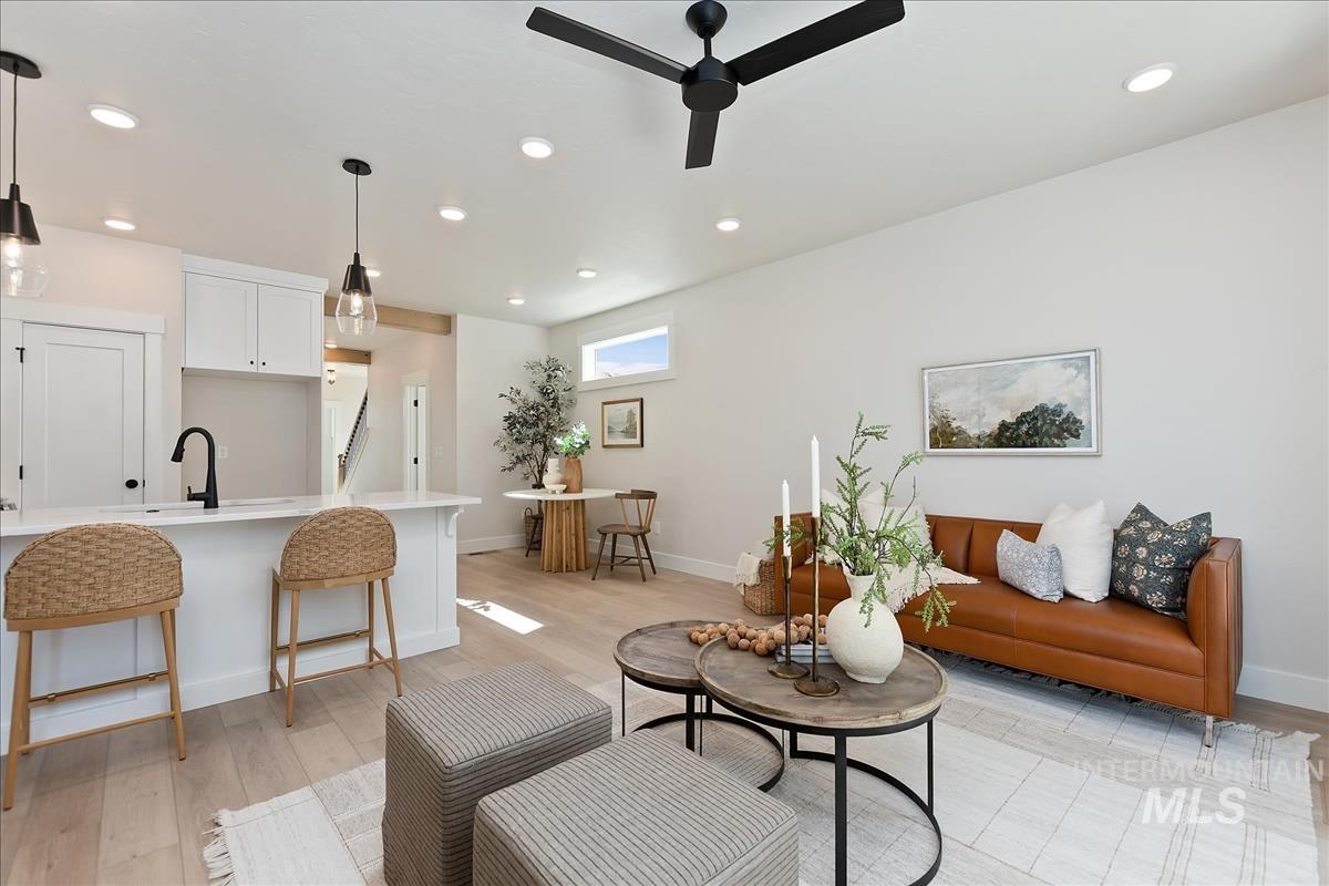 3901 W Stone House Ln, Eagle, Idaho 83616, 3 Bedrooms, 2.5 Bathrooms, Residential For Sale, Price $534,900,MLS 98960459