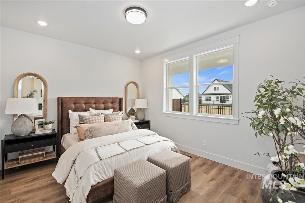 3901 W Stone House Ln, Eagle, Idaho 83616, 3 Bedrooms, 2.5 Bathrooms, Residential For Sale, Price $534,900, 98960459