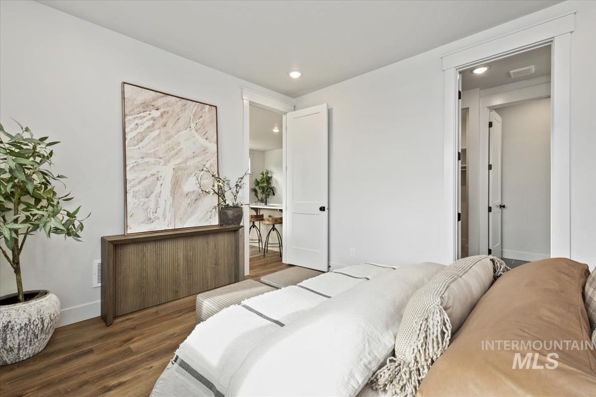 3901 W Stone House Ln, Eagle, Idaho 83616, 3 Bedrooms, 2.5 Bathrooms, Residential For Sale, Price $534,900, 98960459