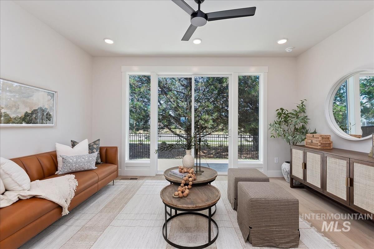 3901 W Stone House Ln, Eagle, Idaho 83616, 3 Bedrooms, 2.5 Bathrooms, Residential For Sale, Price $534,900,MLS 98960459