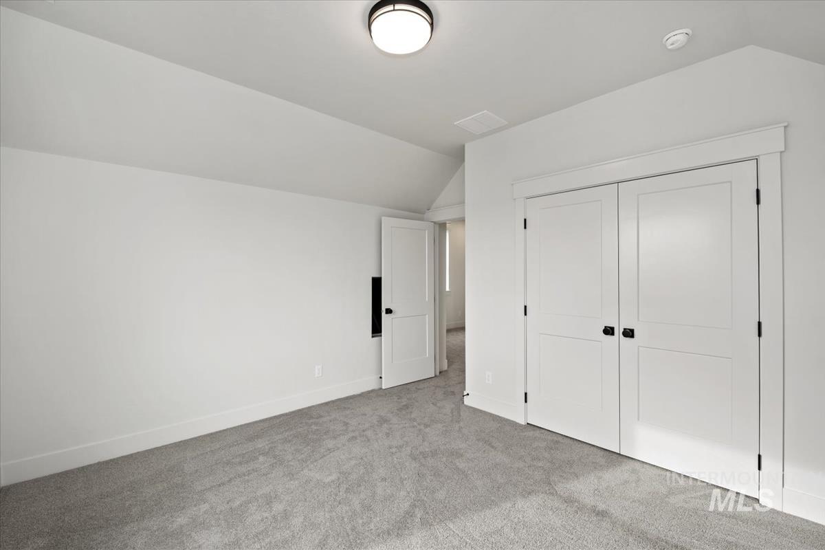 3901 W Stone House Ln, Eagle, Idaho 83616, 3 Bedrooms, 2.5 Bathrooms, Residential For Sale, Price $534,900, 98960459