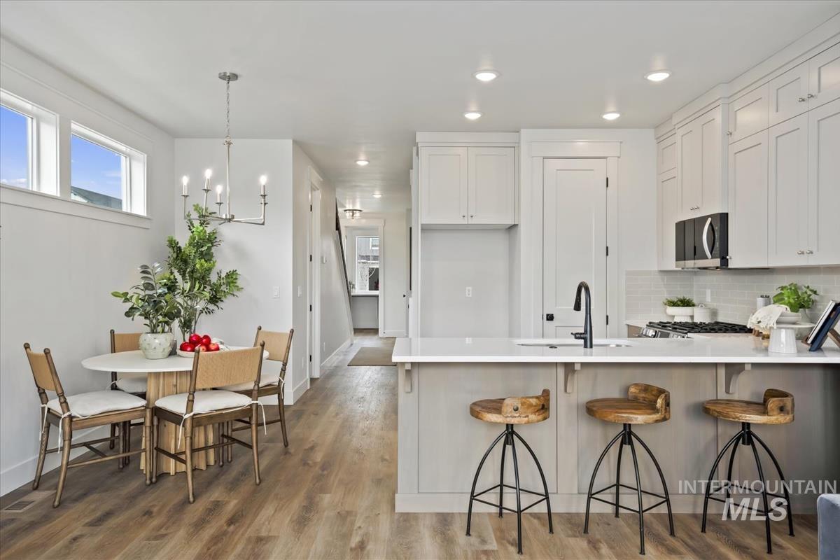 3901 W Stone House Ln, Eagle, Idaho 83616, 3 Bedrooms, 2.5 Bathrooms, Residential For Sale, Price $534,900, 98960459