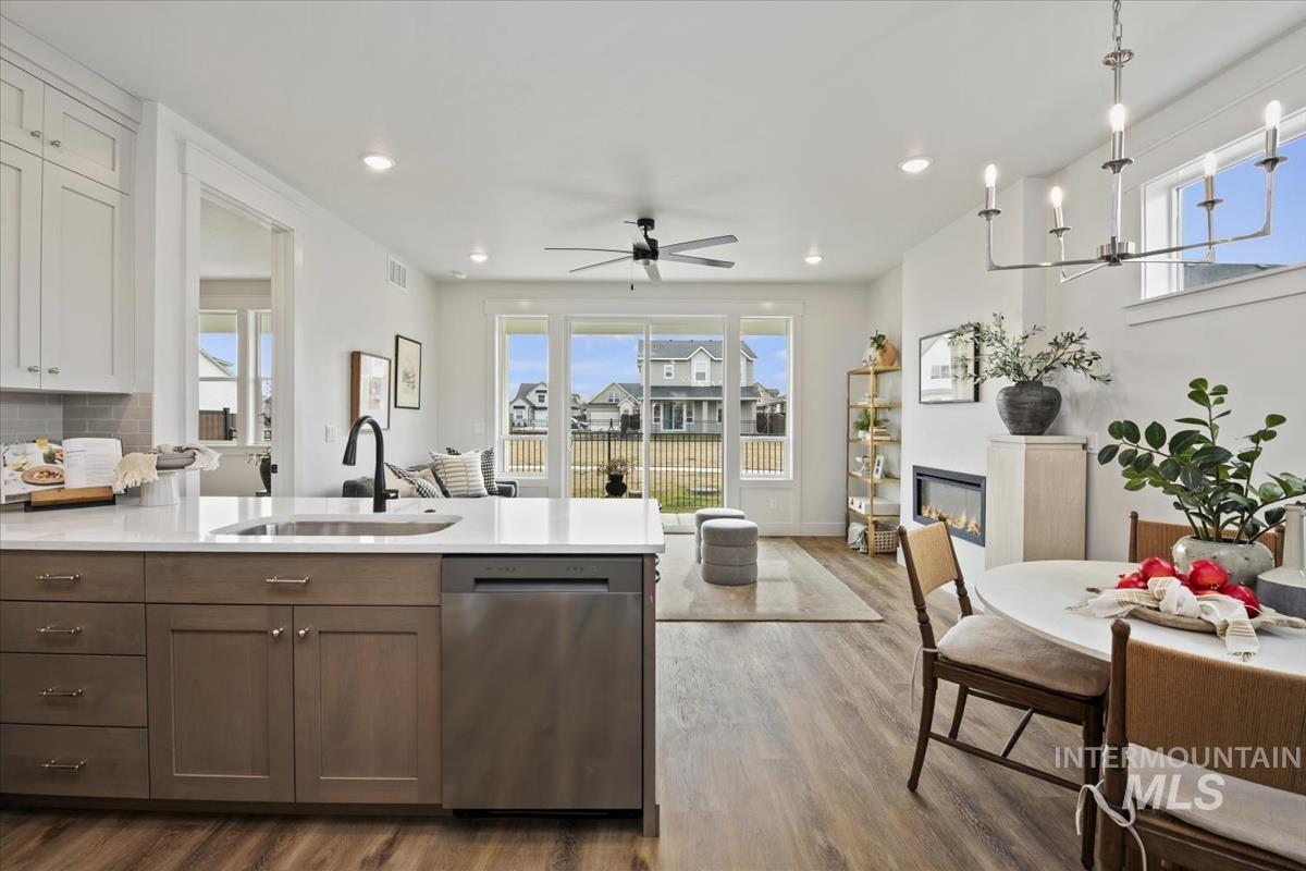 3901 W Stone House Ln, Eagle, Idaho 83616, 3 Bedrooms, 2.5 Bathrooms, Residential For Sale, Price $534,900, 98960459