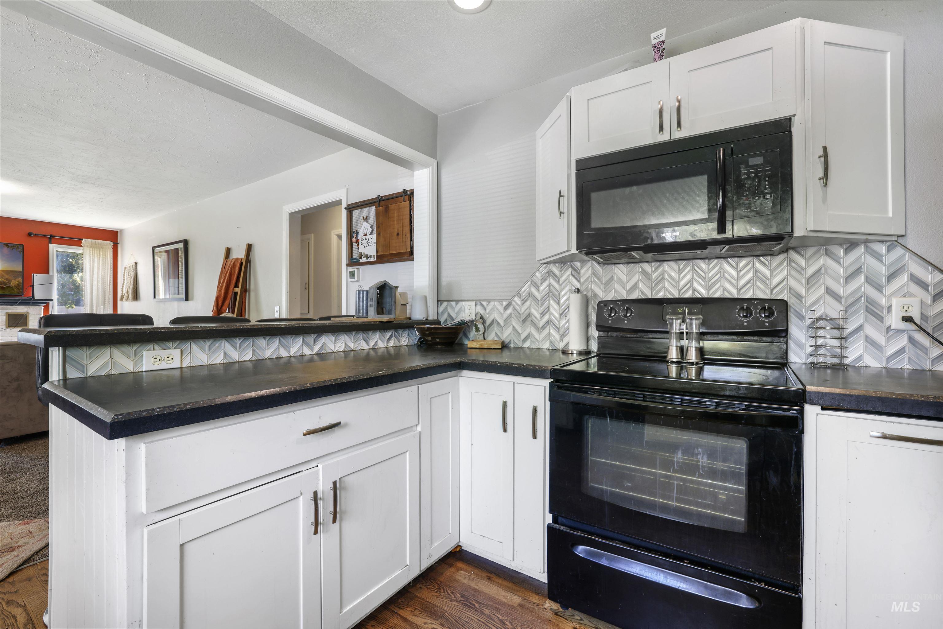 201 W 19th Street, Burley, Idaho 83318, 4 Bedrooms, 2 Bathrooms, Residential For Sale, Price $314,000,MLS 98960469