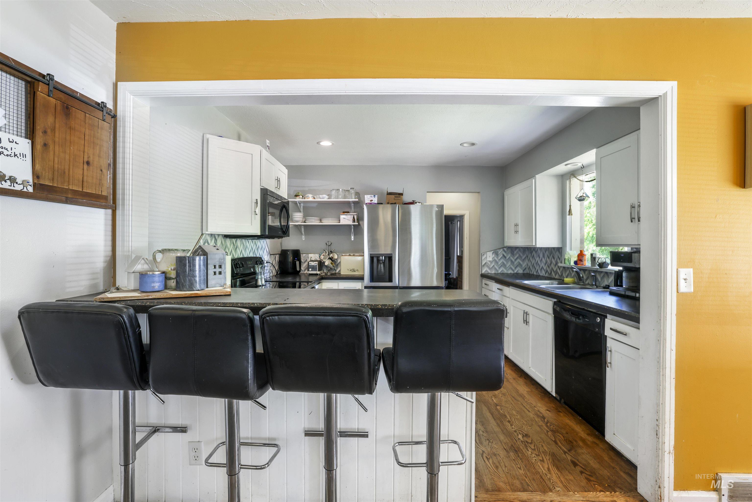 201 W 19th Street, Burley, Idaho 83318, 4 Bedrooms, 2 Bathrooms, Residential For Sale, Price $314,000,MLS 98960469