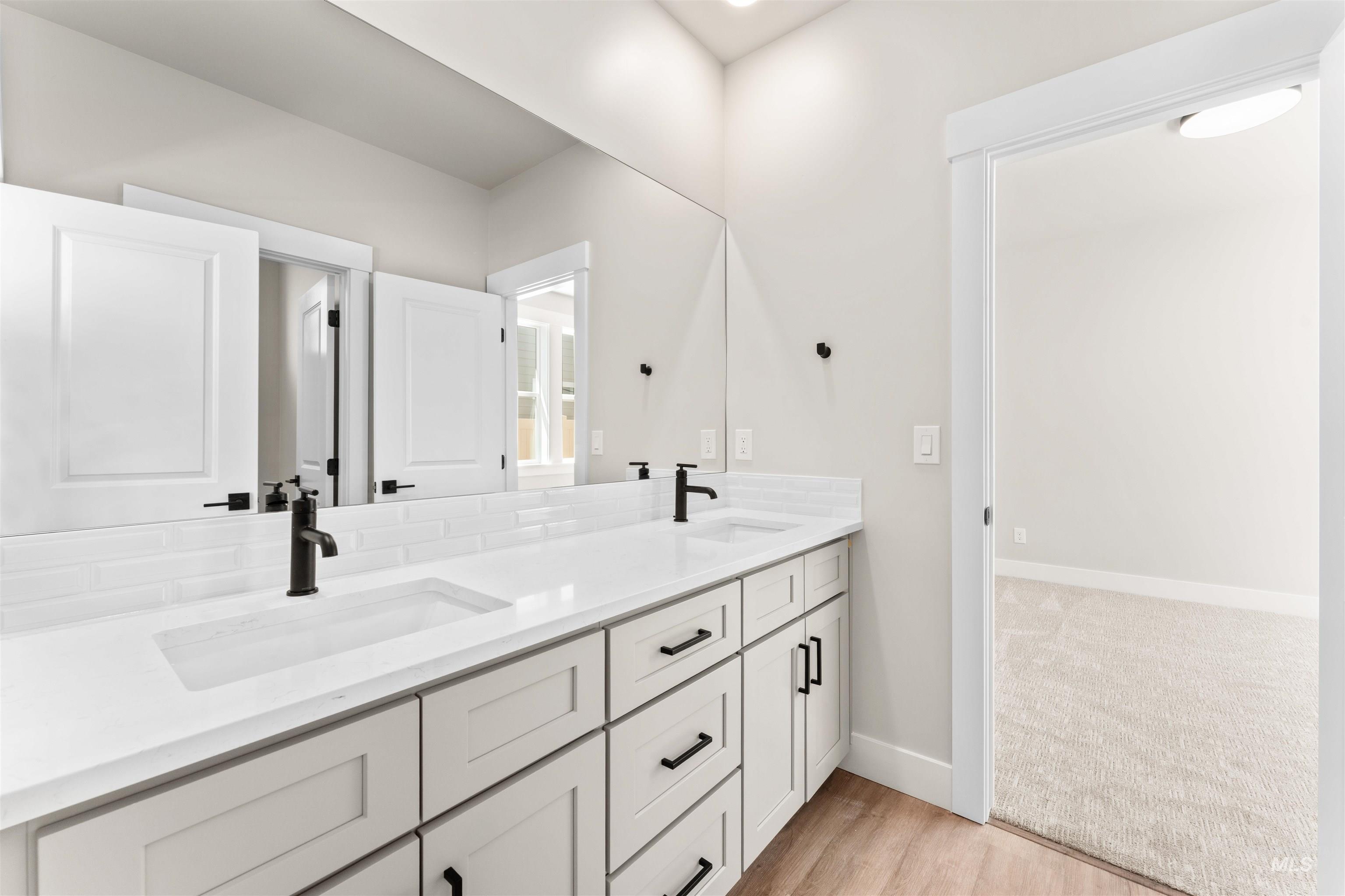 12450 W Meliora Ln, Star, Idaho 83669, 3 Bedrooms, 3 Bathrooms, Residential For Sale, Price $694,990,MLS 98960477