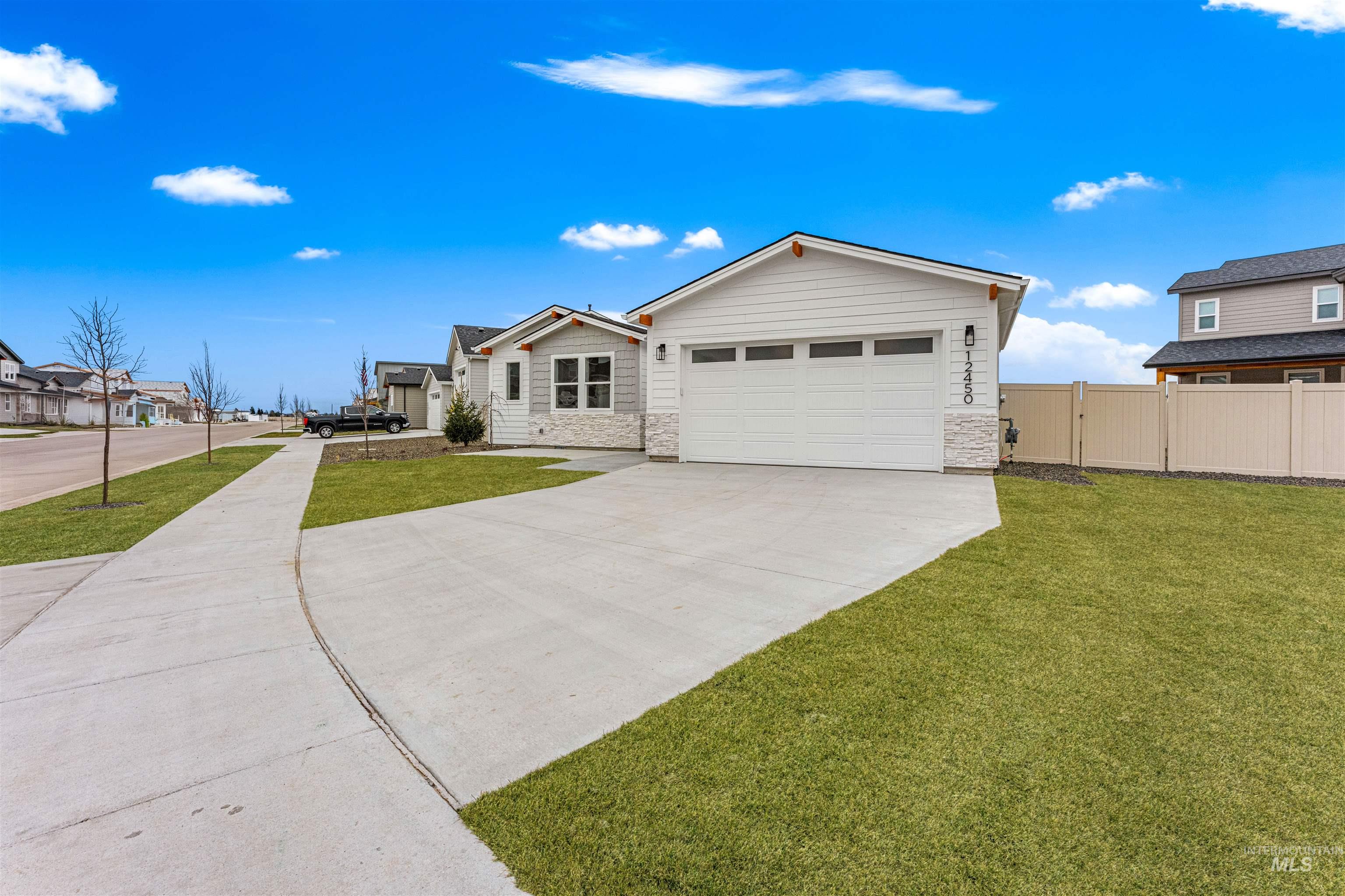 12450 W Meliora Ln, Star, Idaho 83669, 3 Bedrooms, 3 Bathrooms, Residential For Sale, Price $679,990, 98960477