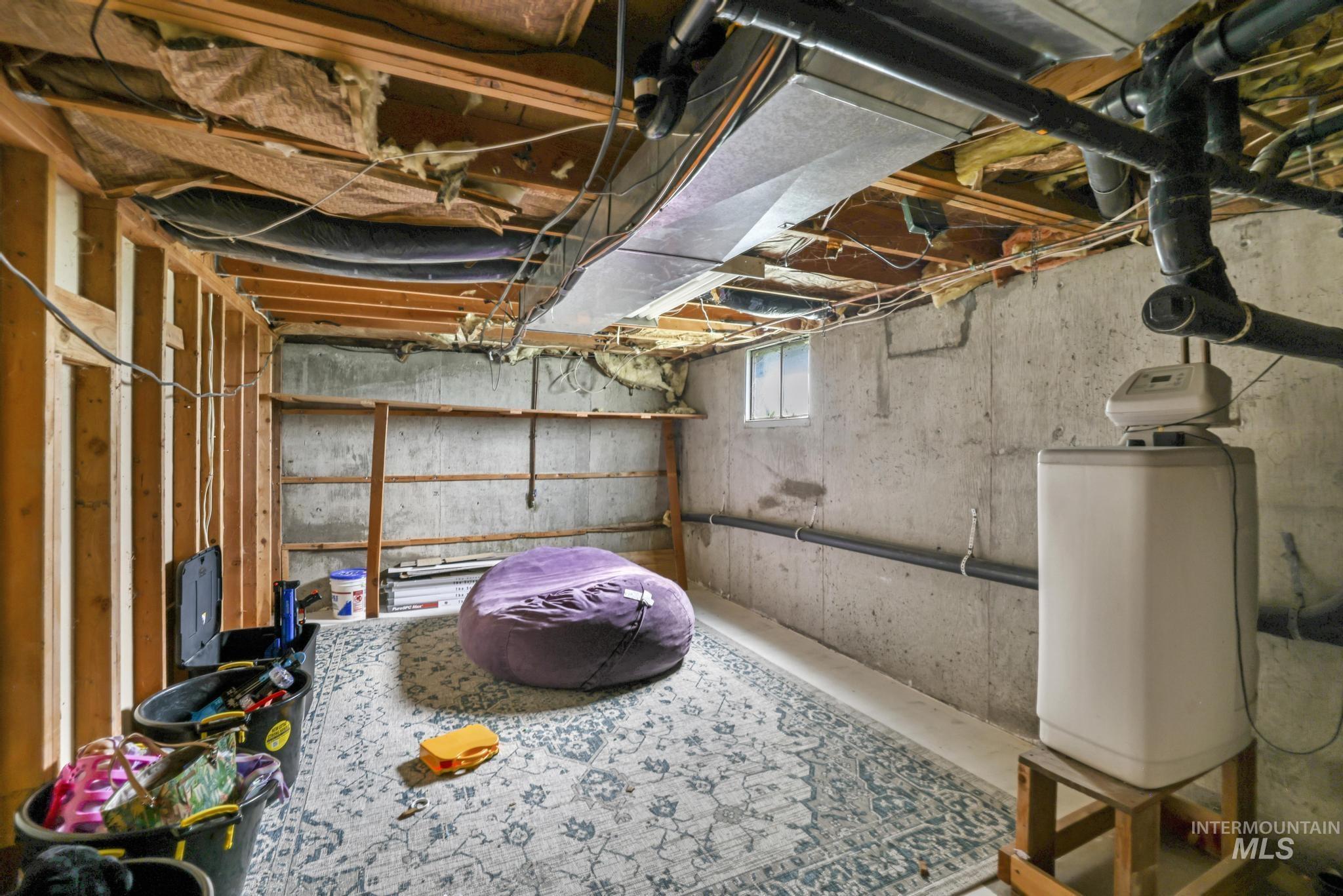 531 Calico St, Hansen, Idaho 83334, 4 Bedrooms, 2 Bathrooms, Residential For Sale, Price $294,400,MLS 98960506