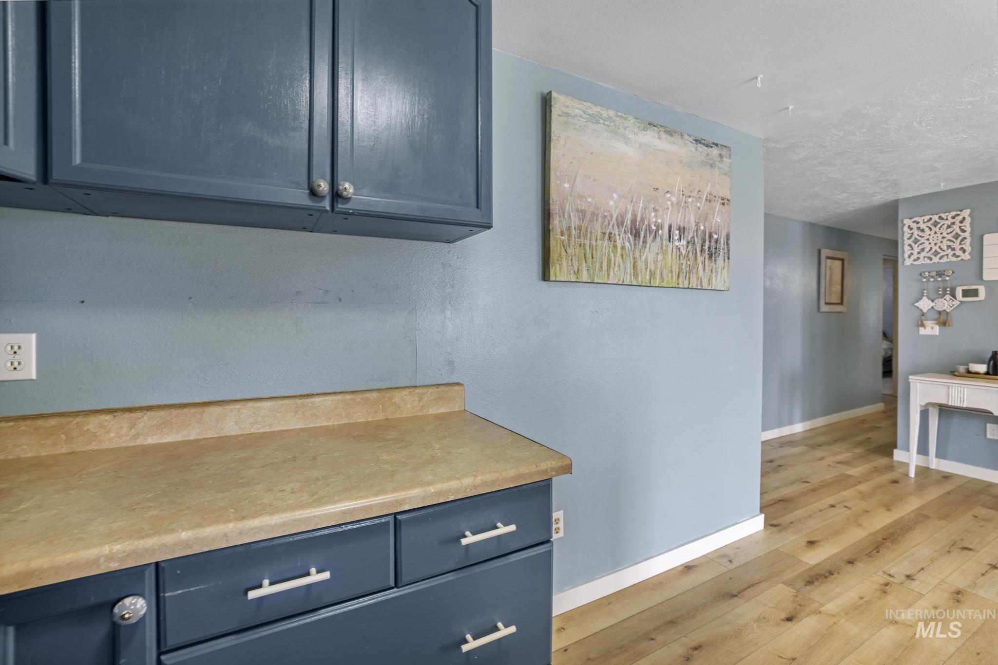 531 Calico St, Hansen, Idaho 83334, 4 Bedrooms, 2 Bathrooms, Residential For Sale, Price $294,400,MLS 98960506