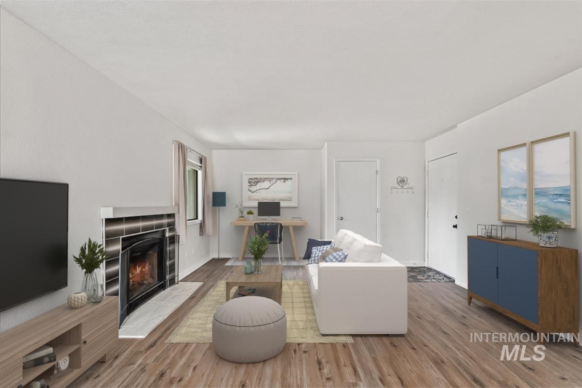 7084 W Colehaven Ln, Boise, Idaho 83704, 2 Bedrooms, 1 Bathroom, Residential For Sale, Price $249,900,MLS 98960547