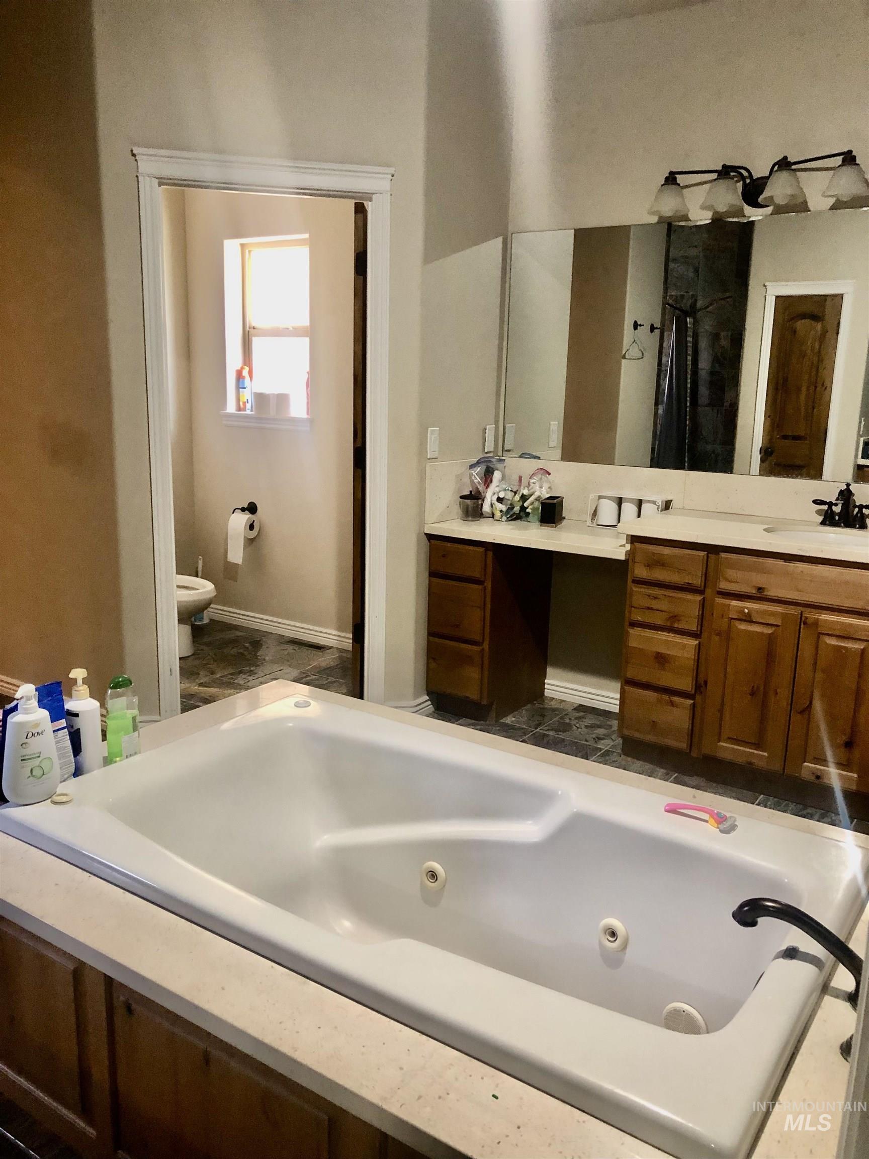 2782 Sun Meadow Drive, Twin Falls, Idaho 83301, 4 Bedrooms, 2.5 Bathrooms, Residential For Sale, Price $649,000, 98960565