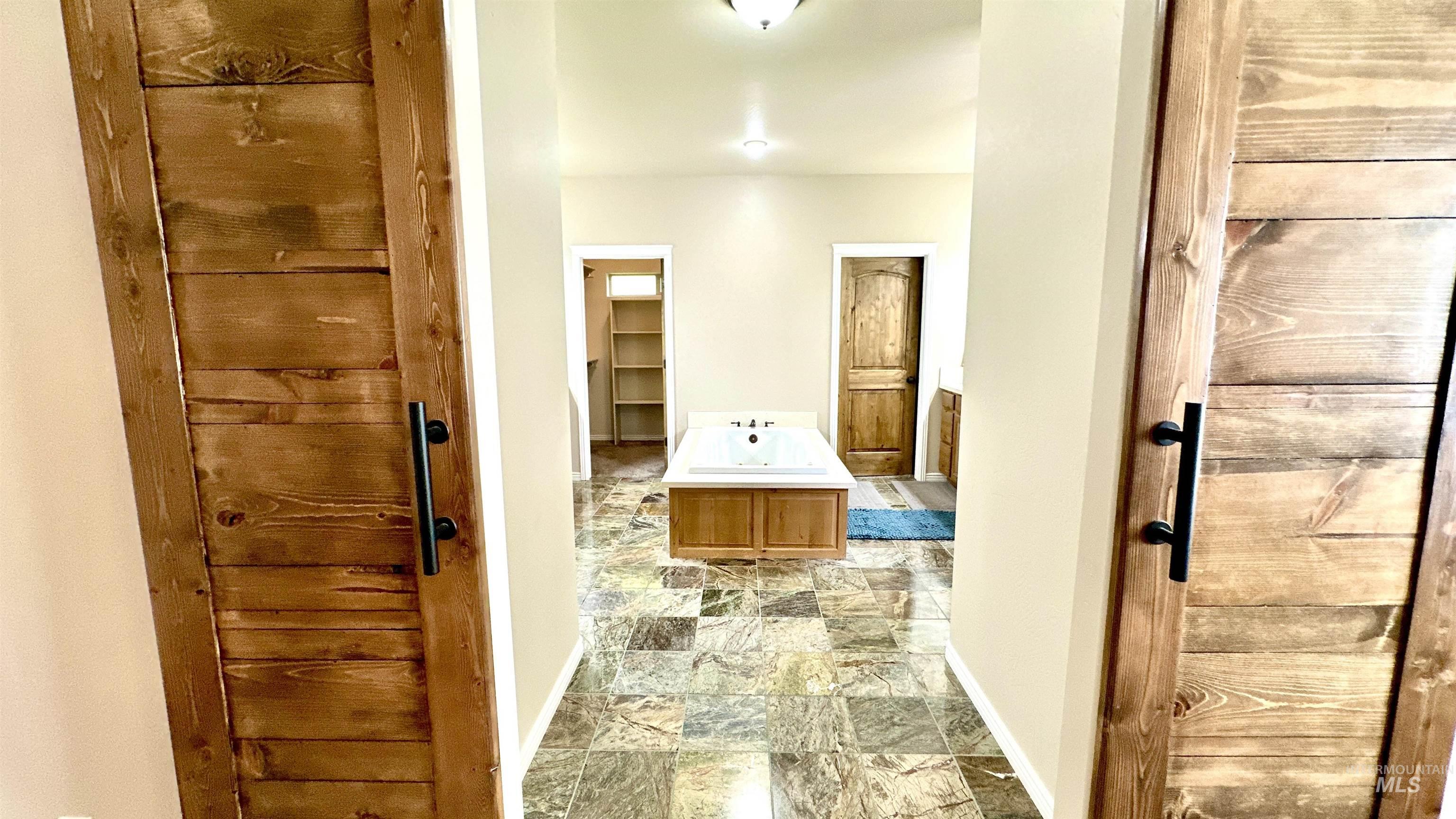 2782 Sun Meadow Drive, Twin Falls, Idaho 83301, 4 Bedrooms, 2.5 Bathrooms, Residential For Sale, Price $618,000, 98960565