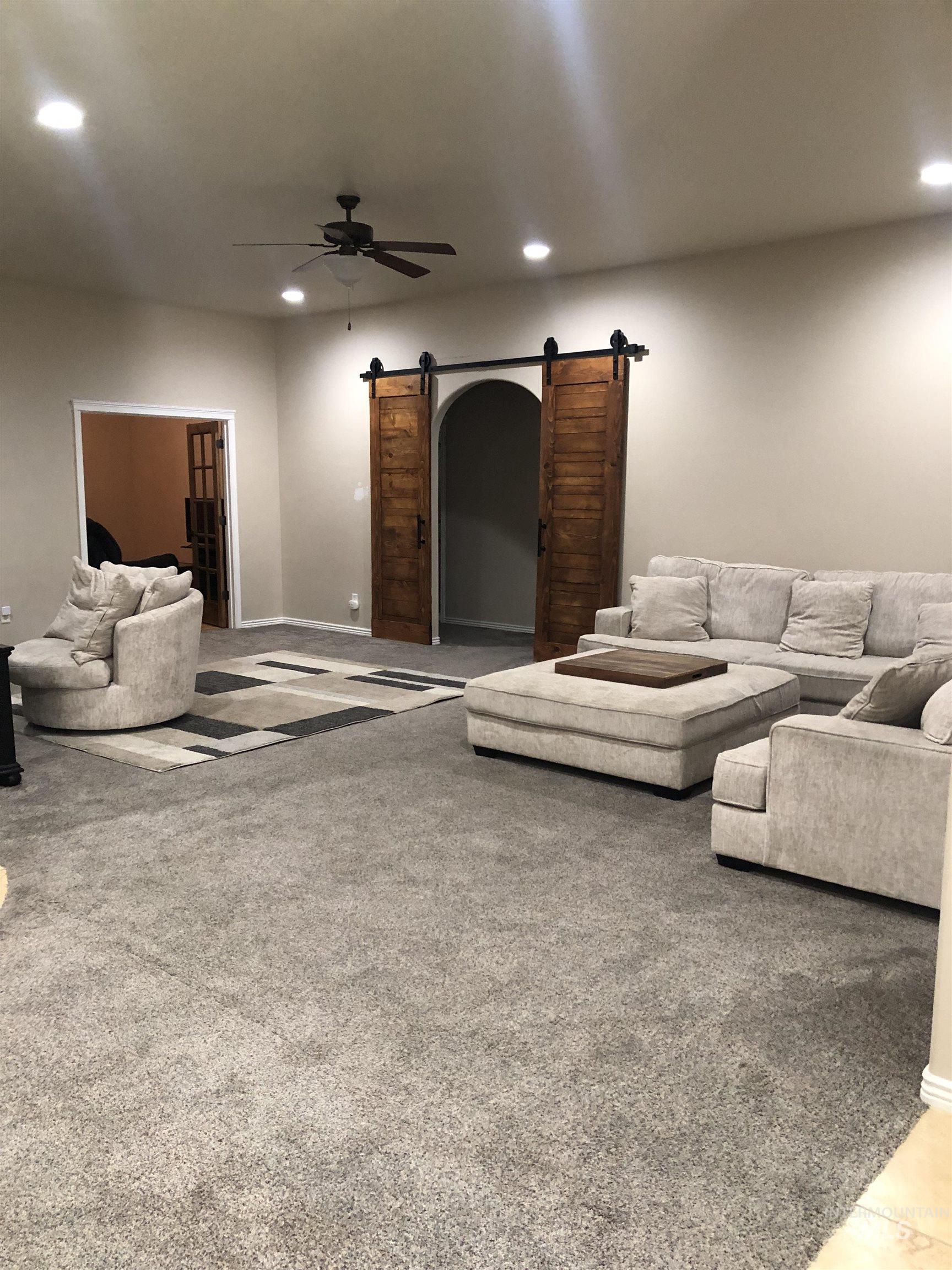 2782 Sun Meadow Drive, Twin Falls, Idaho 83301, 4 Bedrooms, 2.5 Bathrooms, Residential For Sale, Price $649,000, 98960565