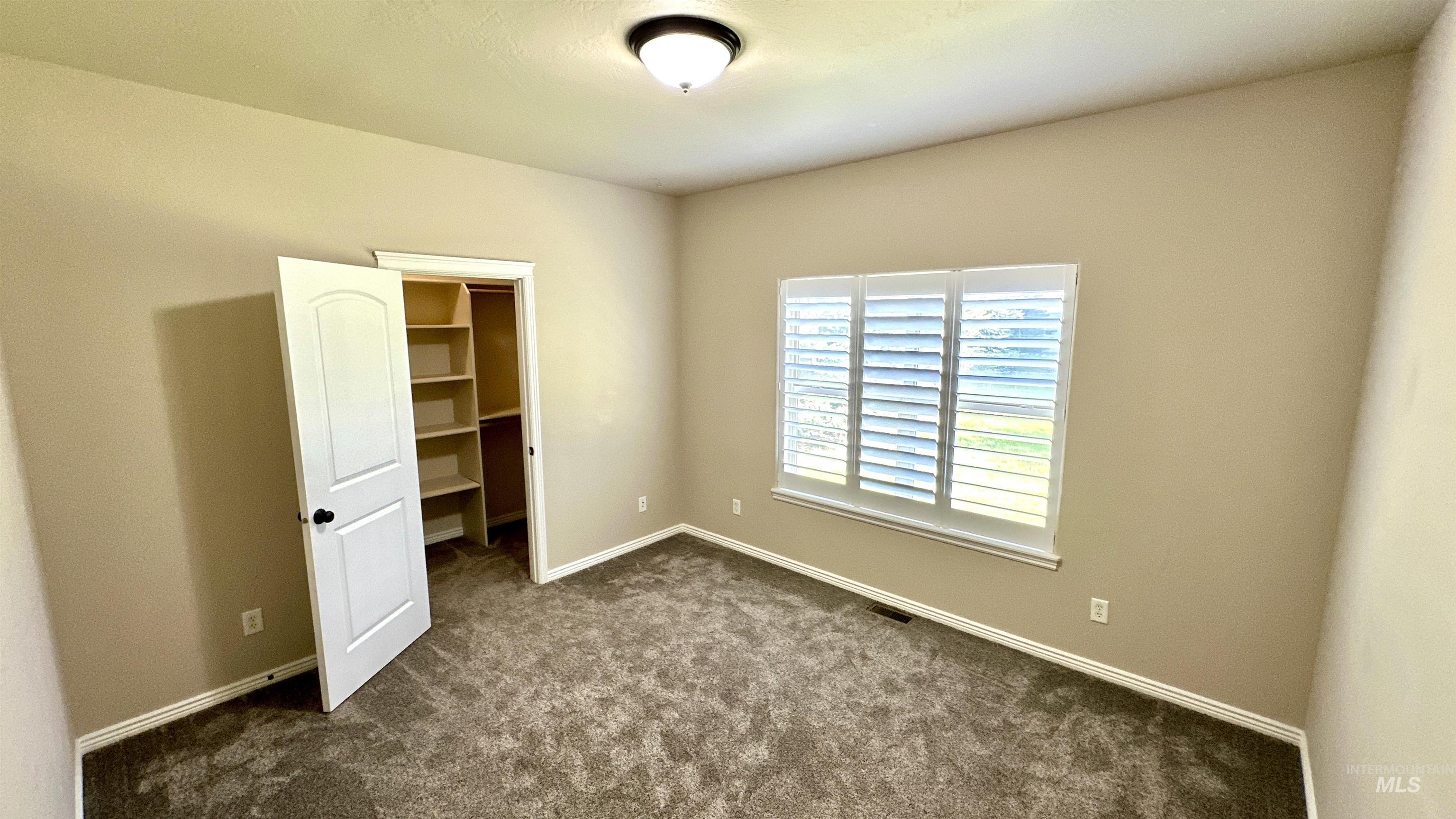 2782 Sun Meadow Drive, Twin Falls, Idaho 83301, 4 Bedrooms, 2.5 Bathrooms, Residential For Sale, Price $618,000, 98960565