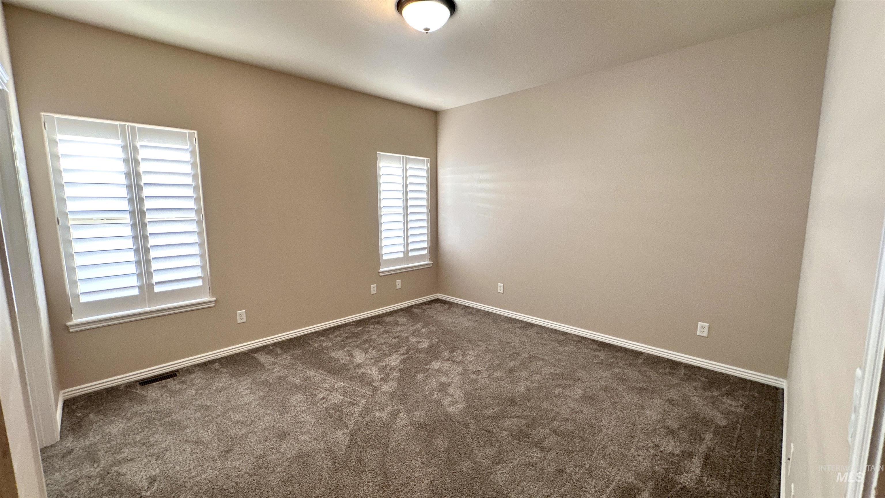 2782 Sun Meadow Drive, Twin Falls, Idaho 83301, 4 Bedrooms, 2.5 Bathrooms, Residential For Sale, Price $618,000, 98960565
