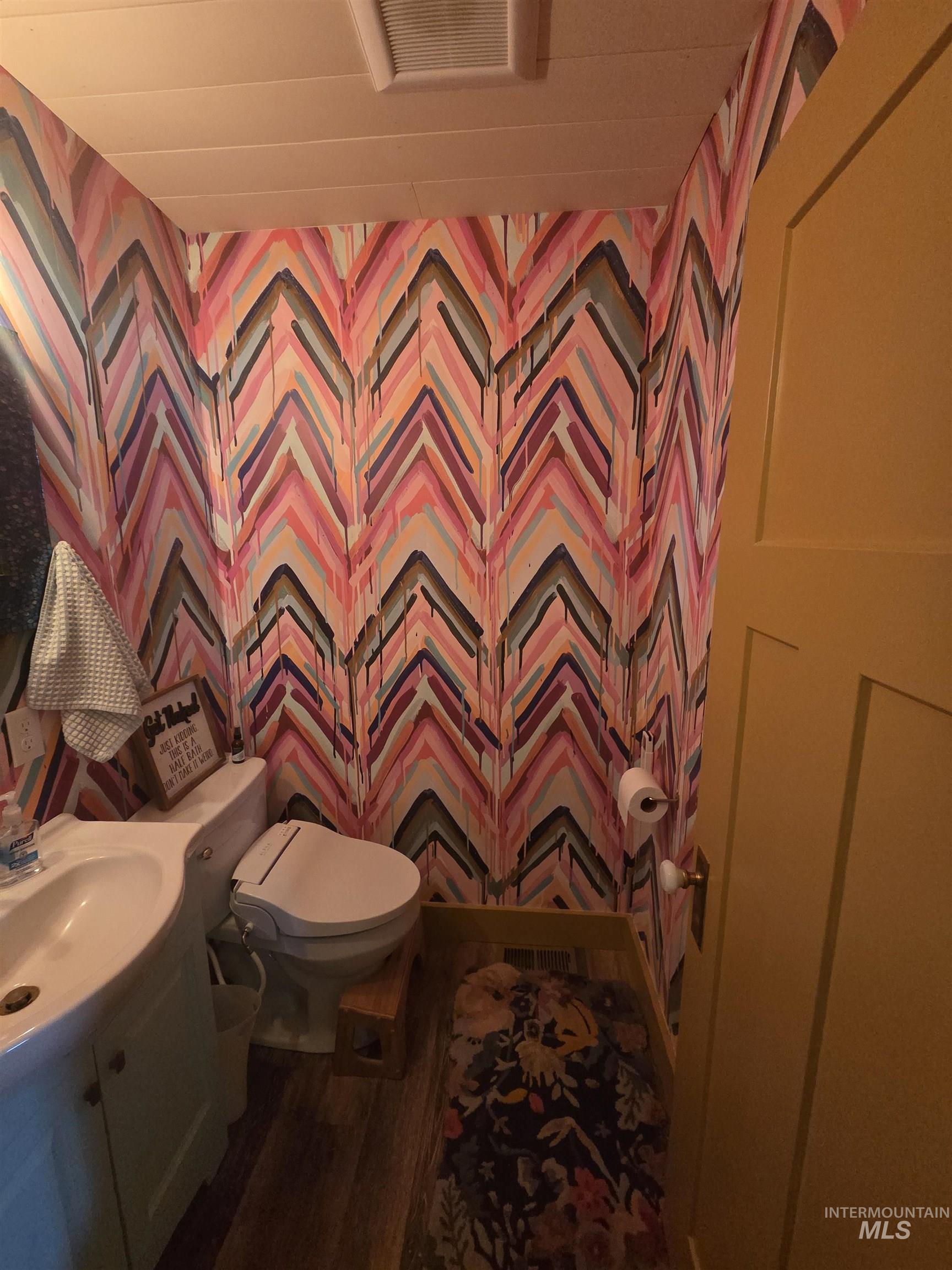 870 Dutch Flat Rd, Pomeroy, Washington 99347, 3 Bedrooms, 2.5 Bathrooms, Residential For Sale, Price $389,000, 98960570