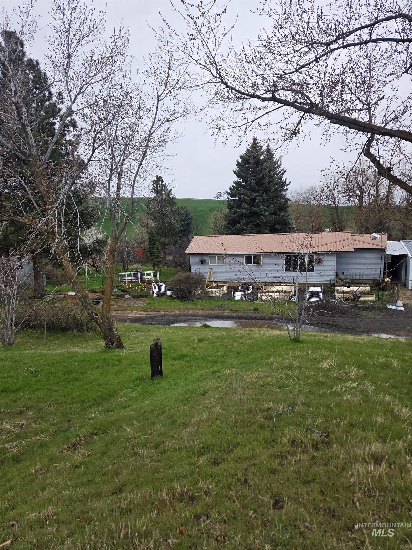 870 Dutch Flat Rd, Pomeroy, Washington 99347, 3 Bedrooms, 2.5 Bathrooms, Residential For Sale, Price $389,000, 98960570