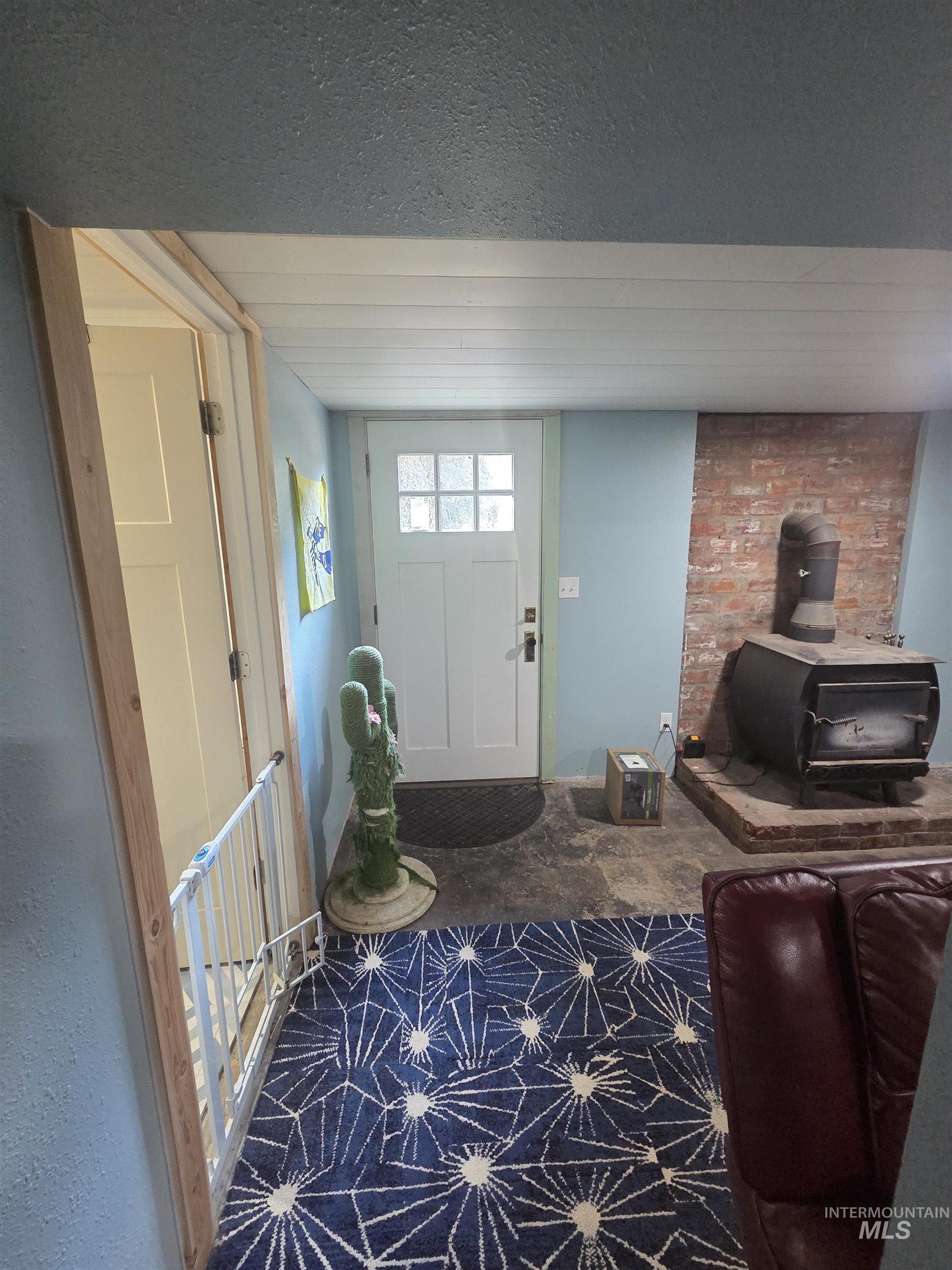 870 Dutch Flat Rd, Pomeroy, Washington 99347, 3 Bedrooms, 2.5 Bathrooms, Residential For Sale, Price $389,000, 98960570