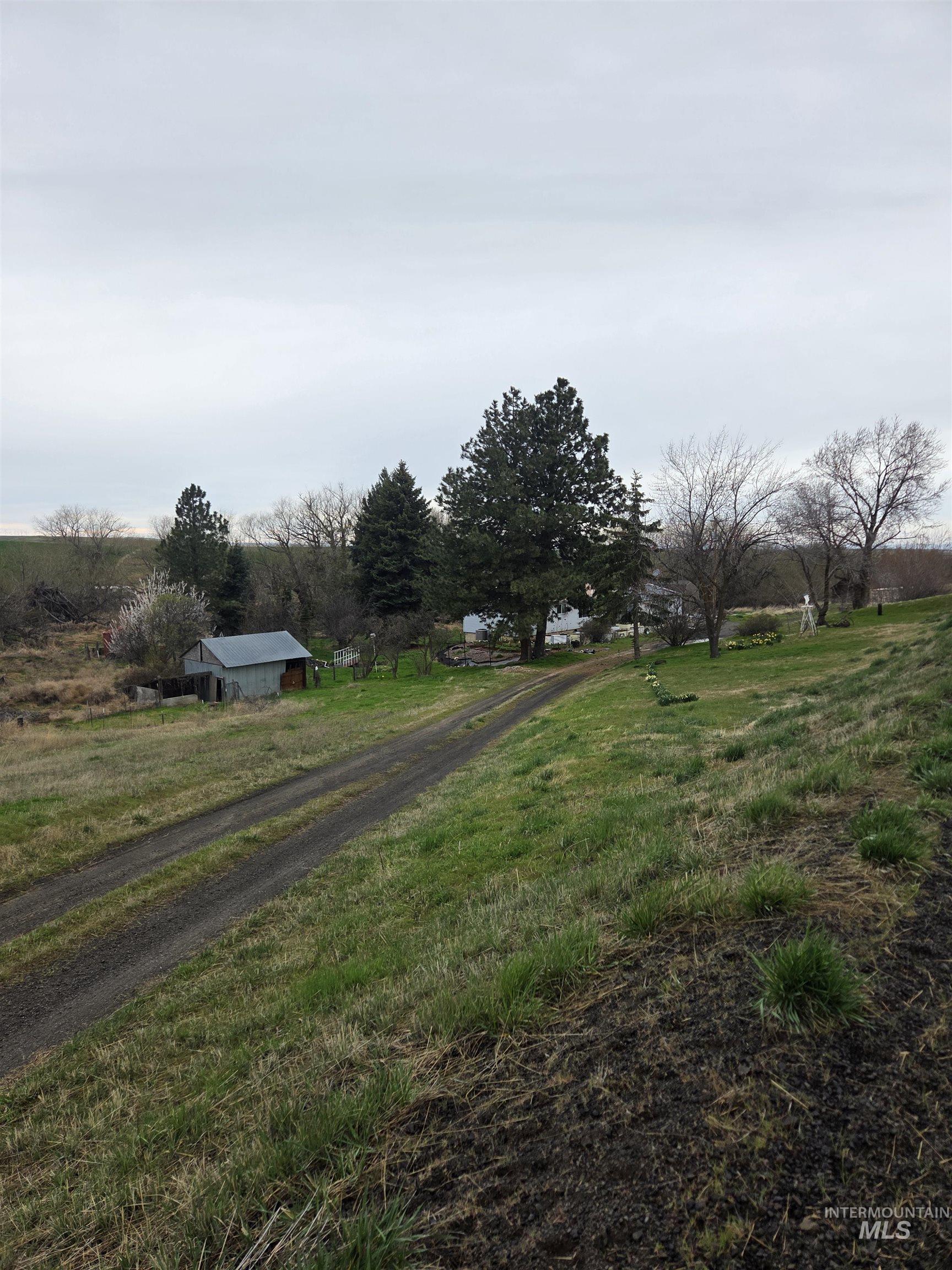 870 Dutch Flat Rd, Pomeroy, Washington 99347, 3 Bedrooms, 2.5 Bathrooms, Residential For Sale, Price $389,000, 98960570