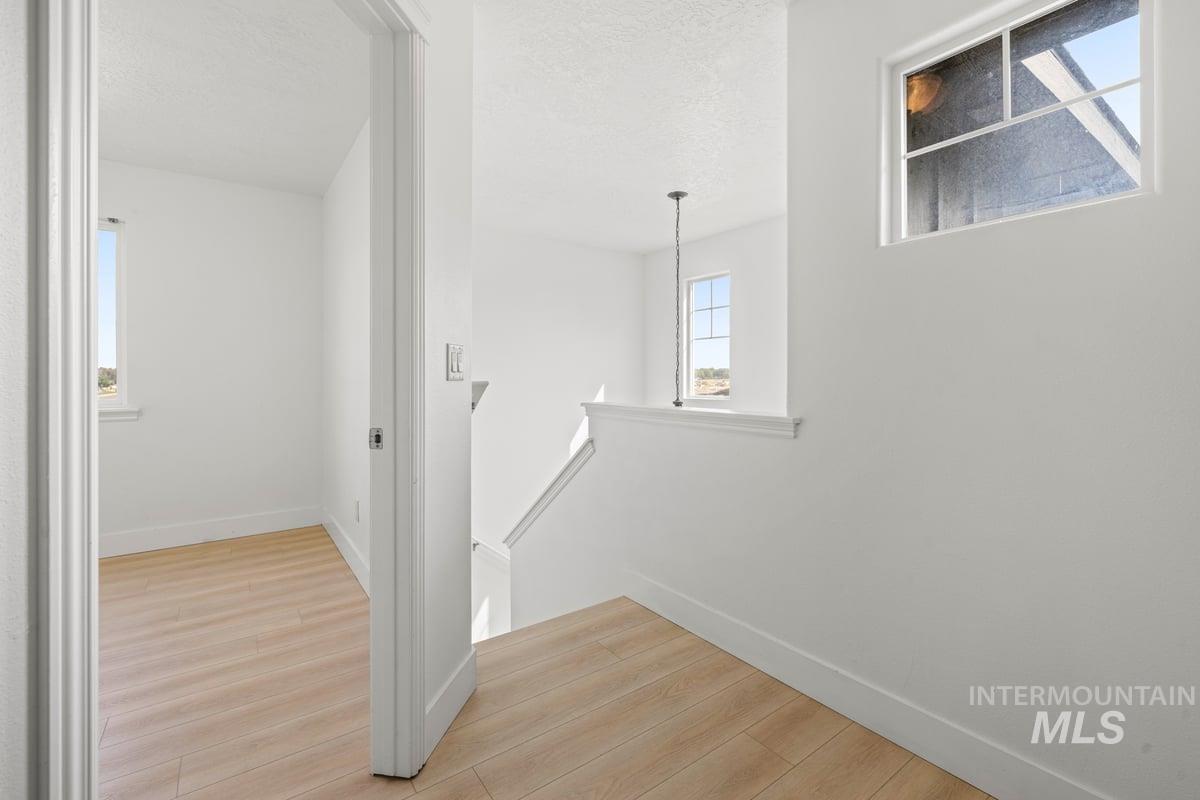 2879 Ridgebury, Meridian, Idaho 83646, 3 Bedrooms, 2.5 Bathrooms, Residential For Sale, Price $449,900,MLS 98960611