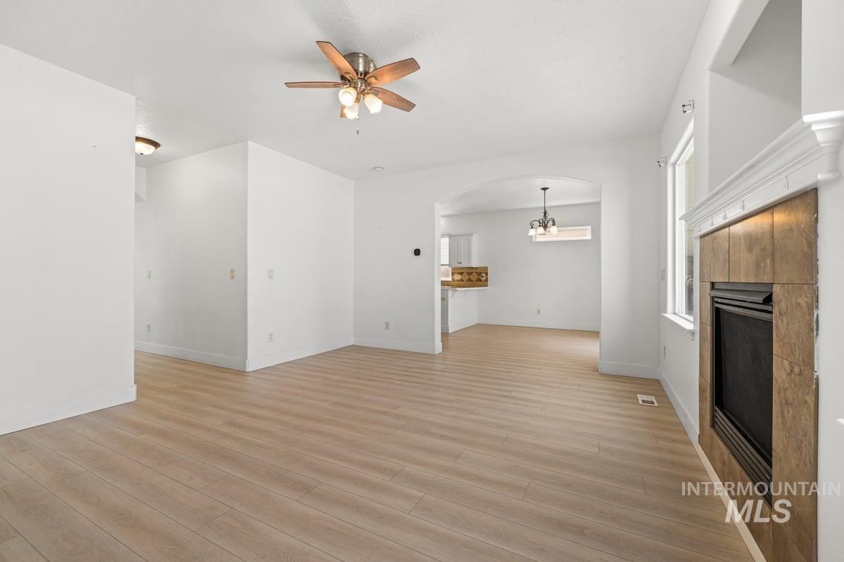 2879 Ridgebury, Meridian, Idaho 83646, 3 Bedrooms, 2.5 Bathrooms, Residential For Sale, Price $449,900,MLS 98960611