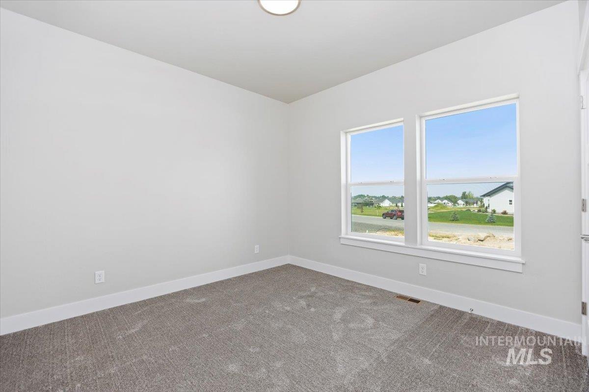 3828 E Susan cir, Kimberly, Idaho 83341, 4 Bedrooms, 3 Bathrooms, Residential For Sale, Price $679,999, 98960623