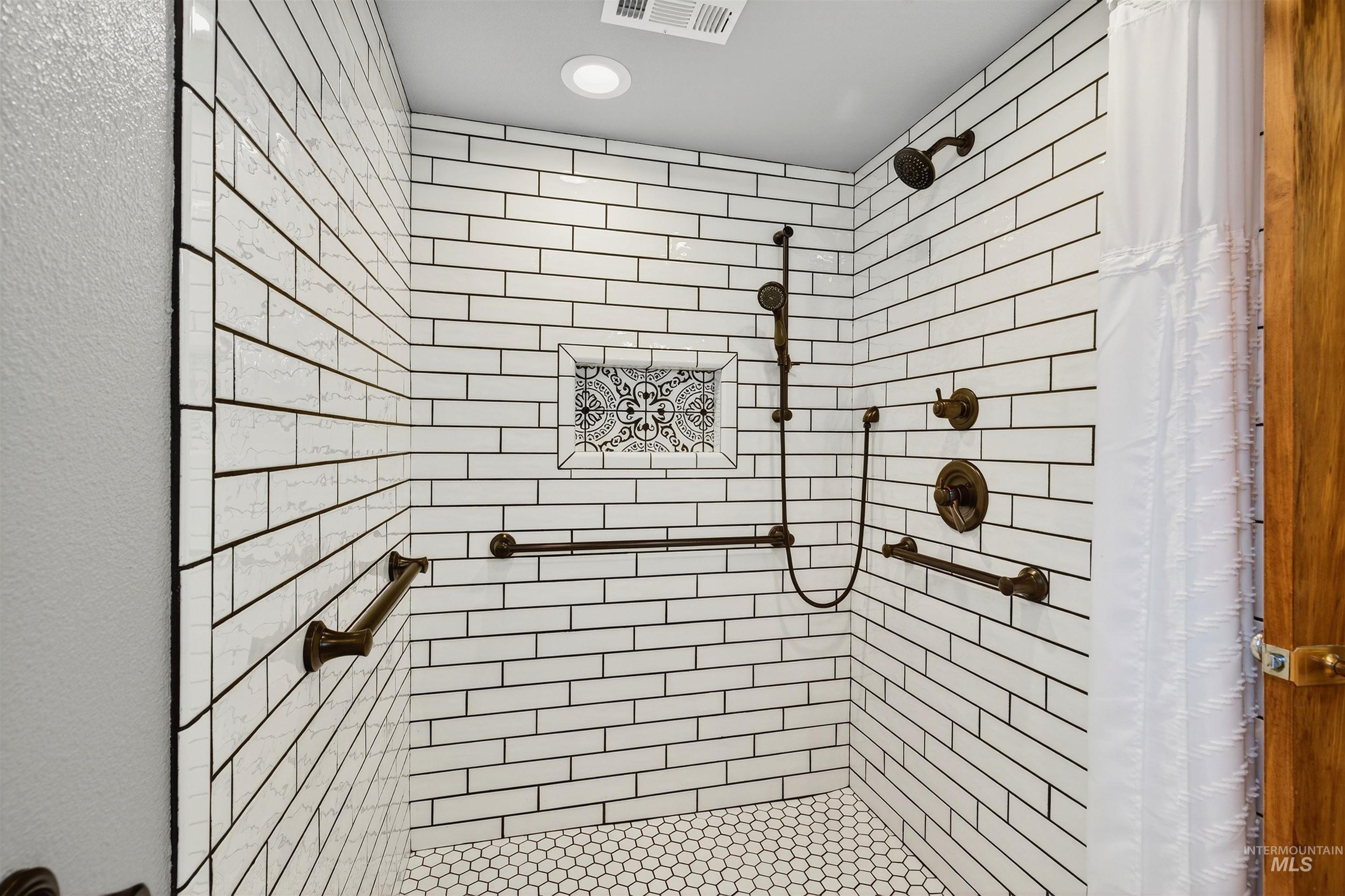 1217 Birch Ave, Lewiston, Idaho 83501, 3 Bedrooms, 2 Bathrooms, Residential For Sale, Price $739,900, 98960633