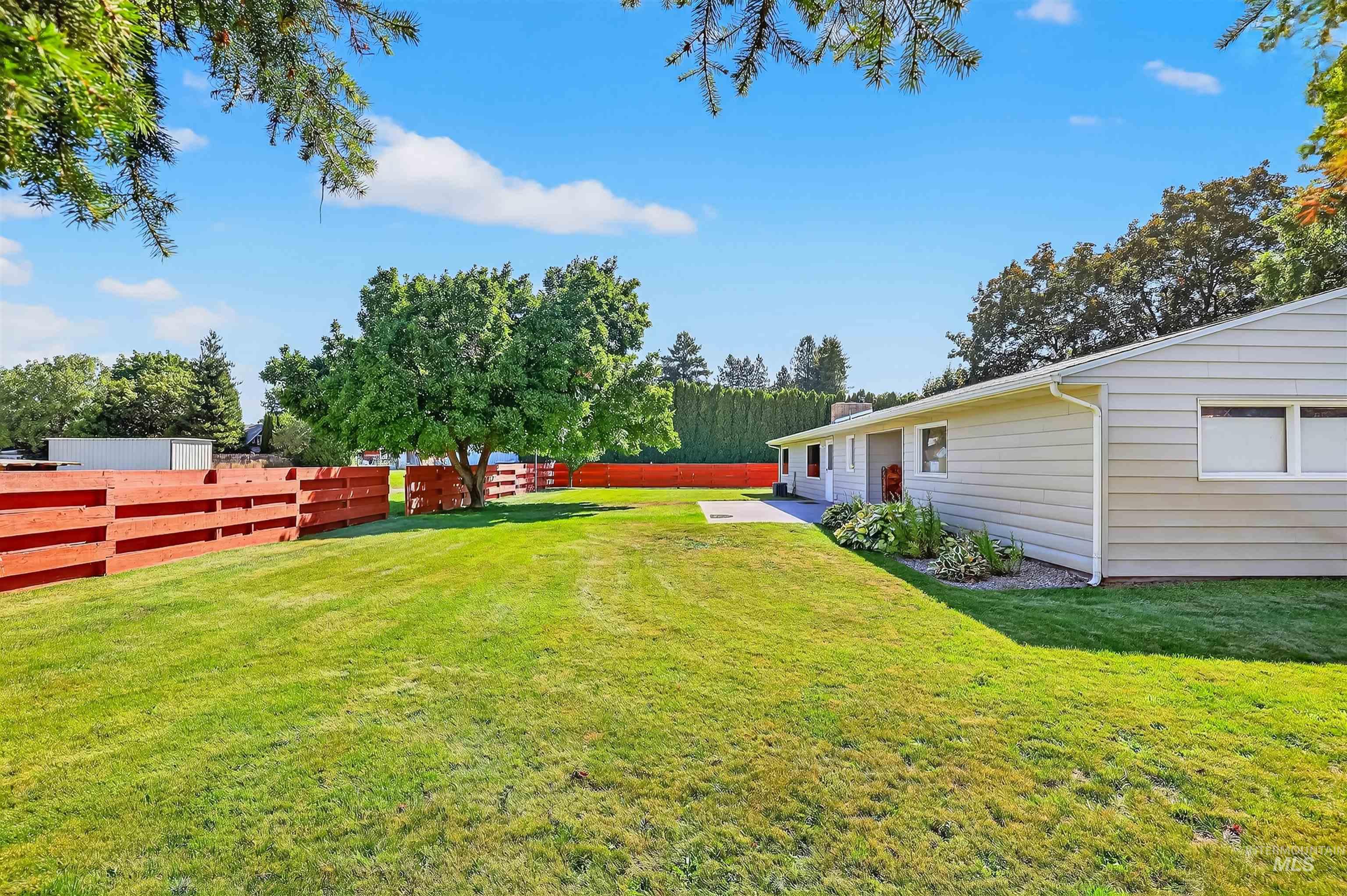 1217 Birch Ave, Lewiston, Idaho 83501, 3 Bedrooms, 2 Bathrooms, Residential For Sale, Price $739,900, 98960633