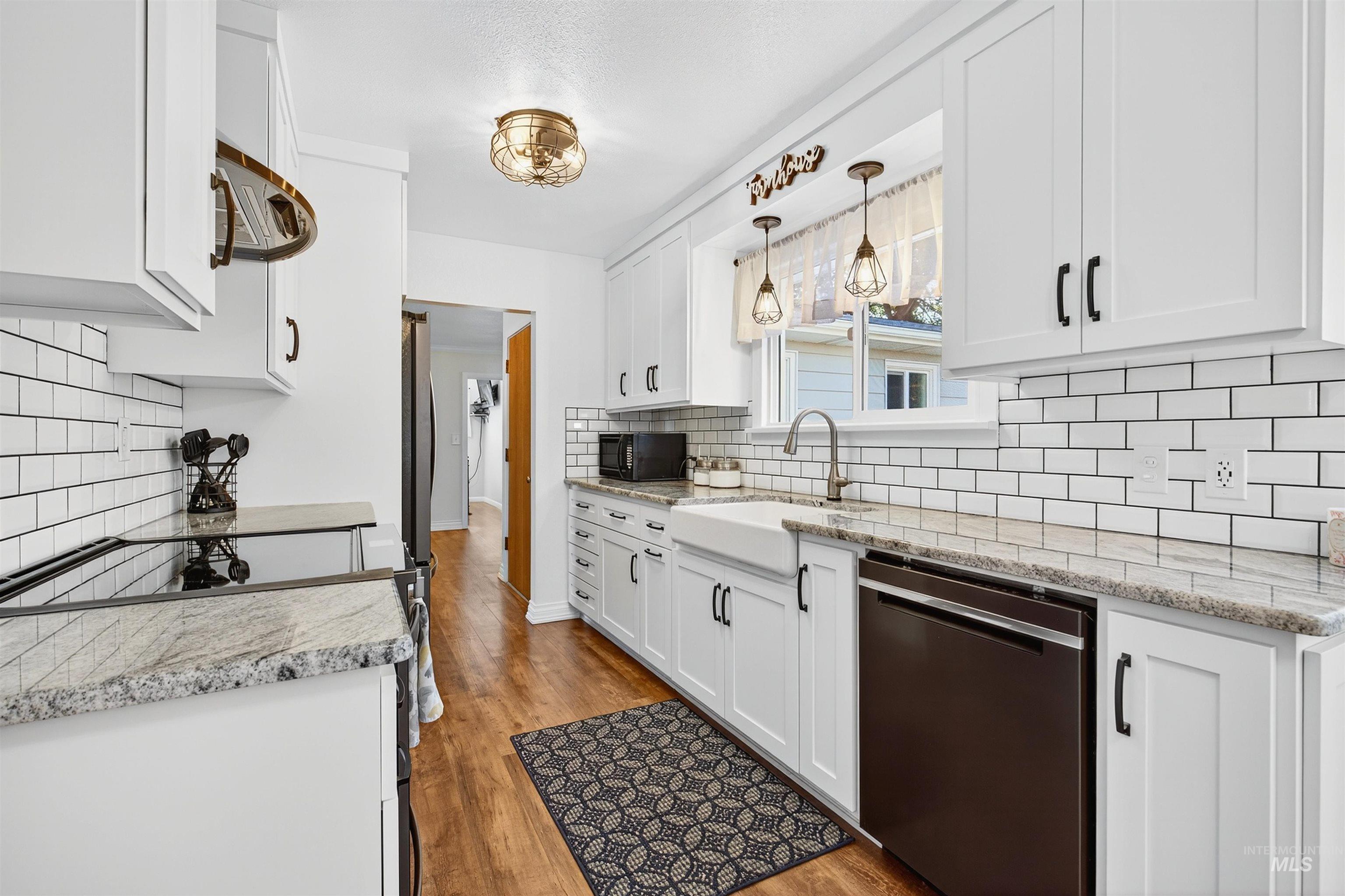 1217 Birch Ave, Lewiston, Idaho 83501, 3 Bedrooms, 2 Bathrooms, Residential For Sale, Price $739,900, 98960633