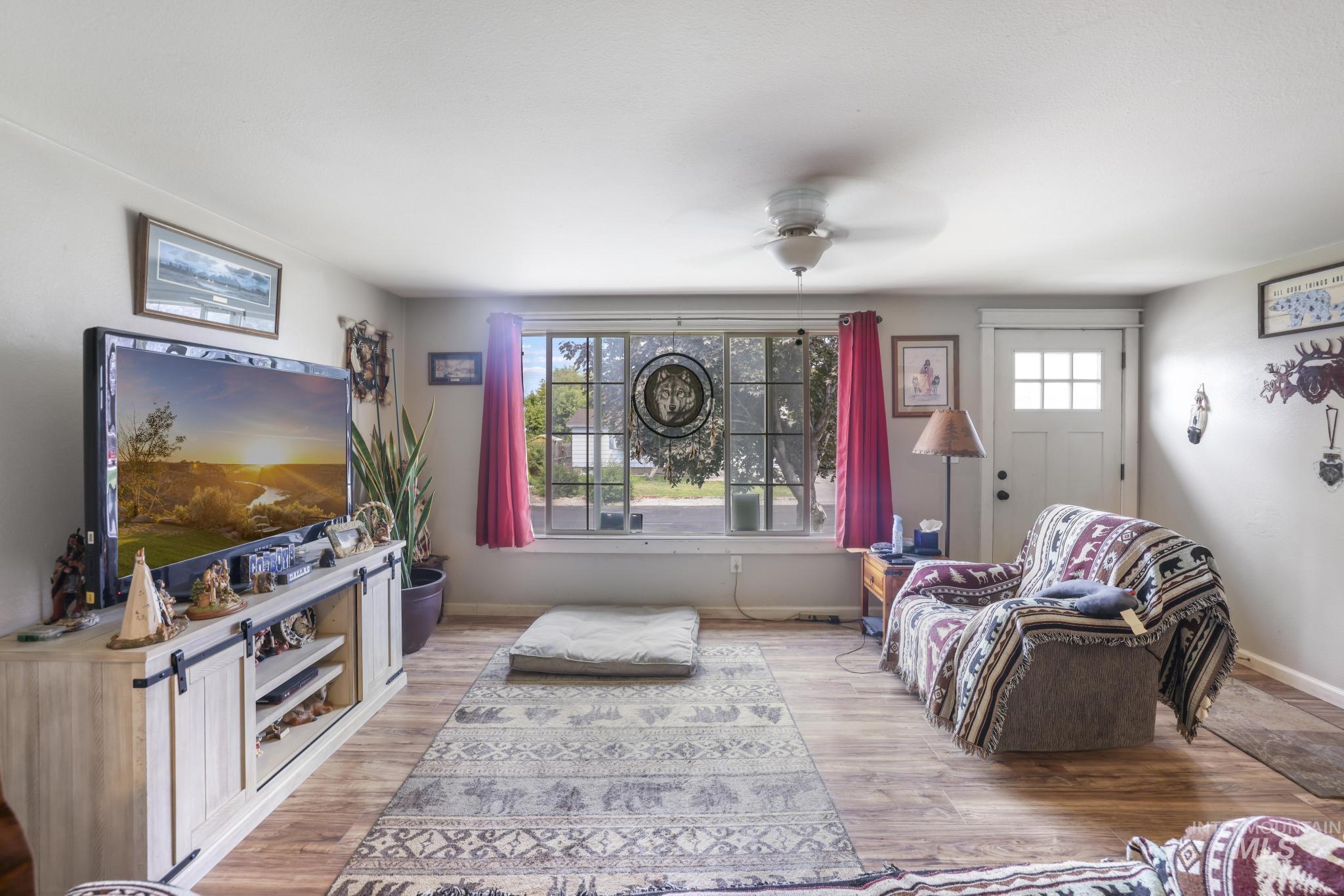 107 Davis, Filer, Idaho 83328, 4 Bedrooms, 3 Bathrooms, Residential For Sale, Price $370,000, 98960649