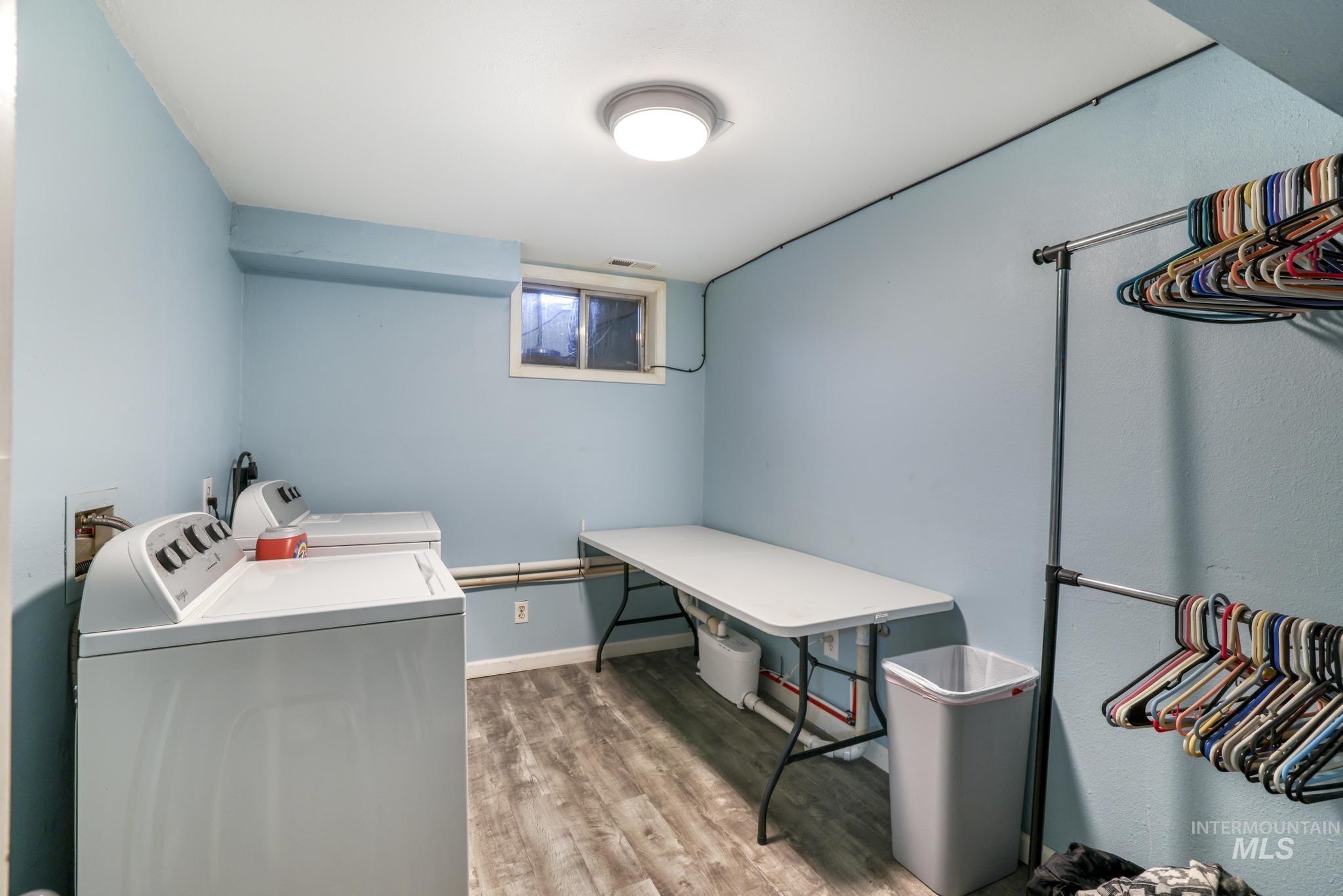 107 Davis, Filer, Idaho 83328, 4 Bedrooms, 3 Bathrooms, Residential For Sale, Price $370,000, 98960649